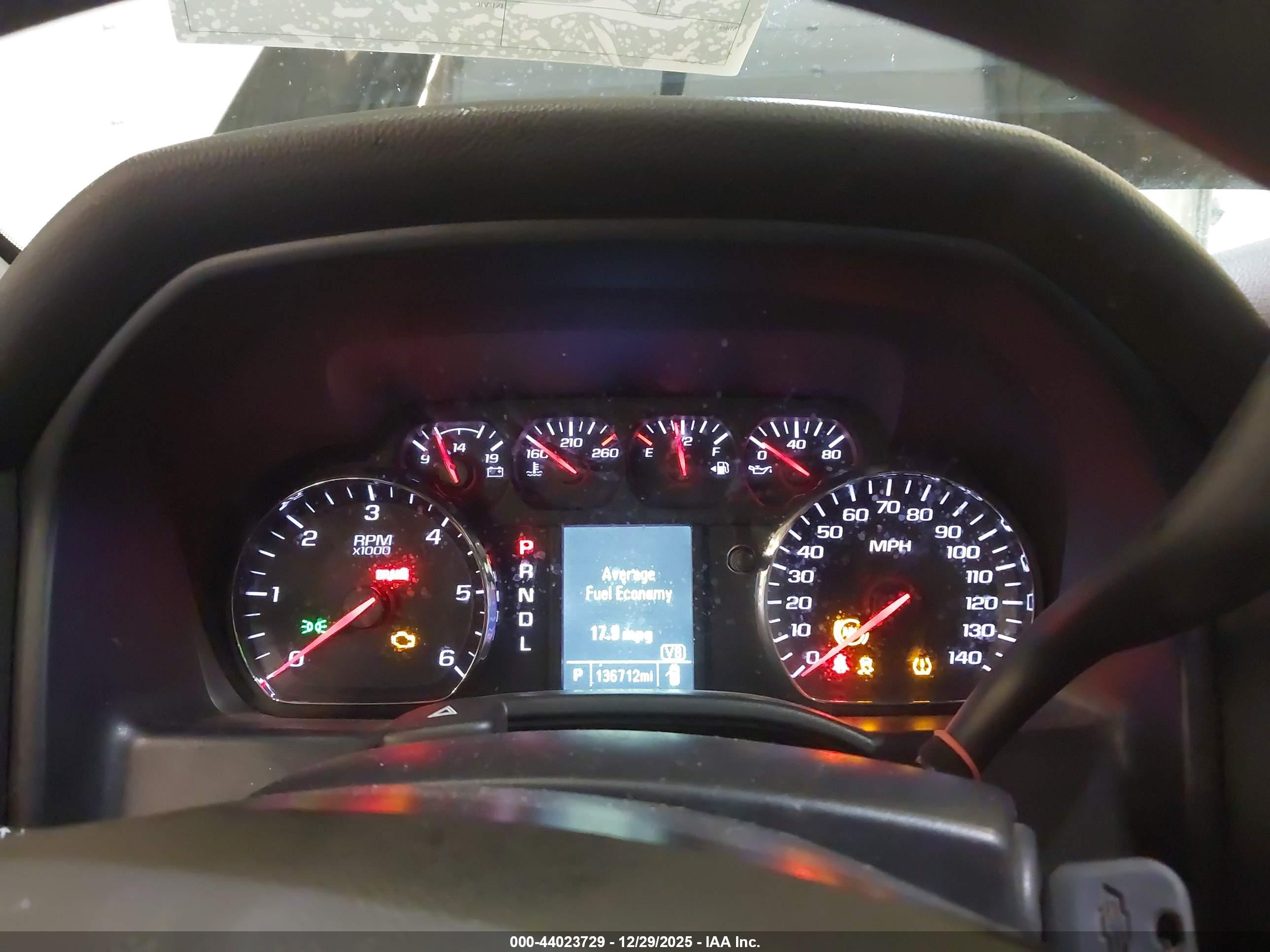 CHEVROLET SILVERADO image 7