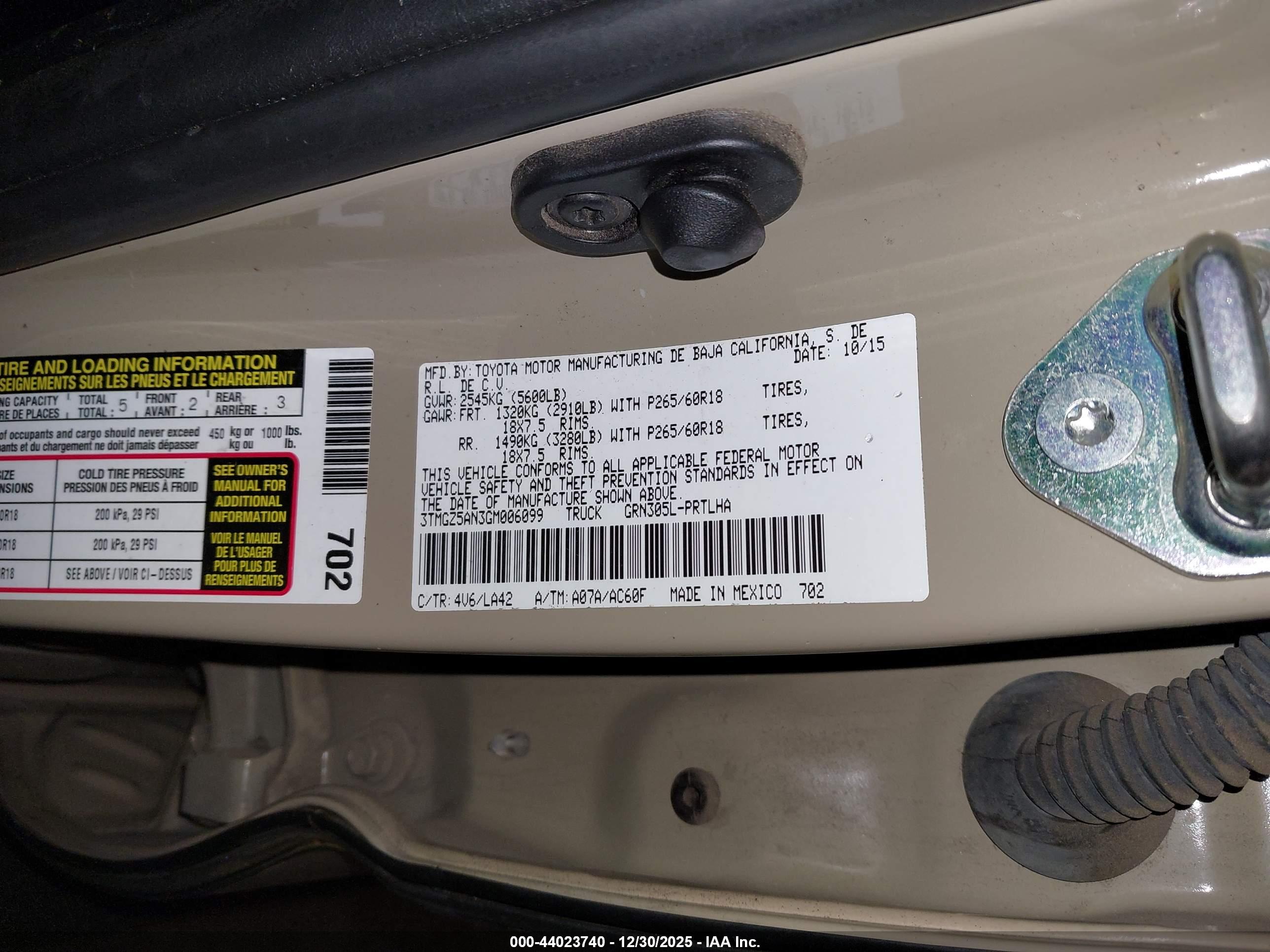TOYOTA TACOMA image 9