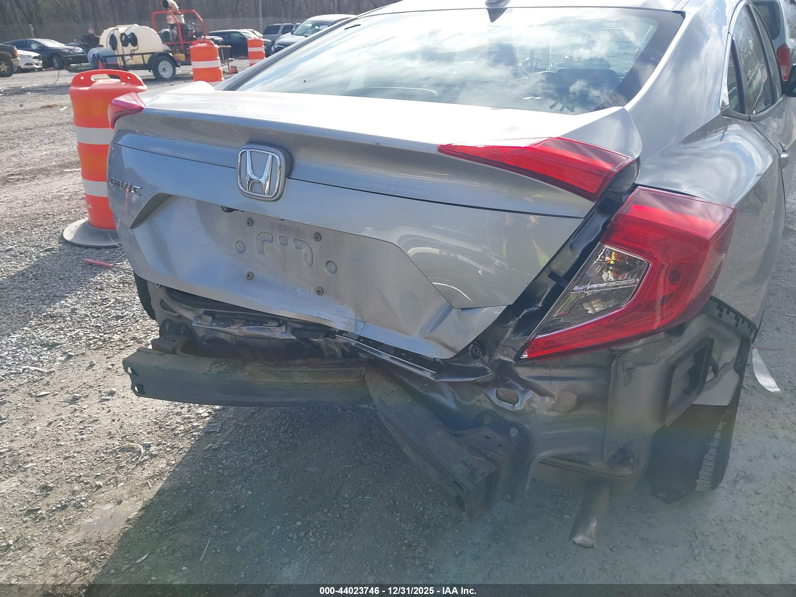 HONDA CIVIC image 6