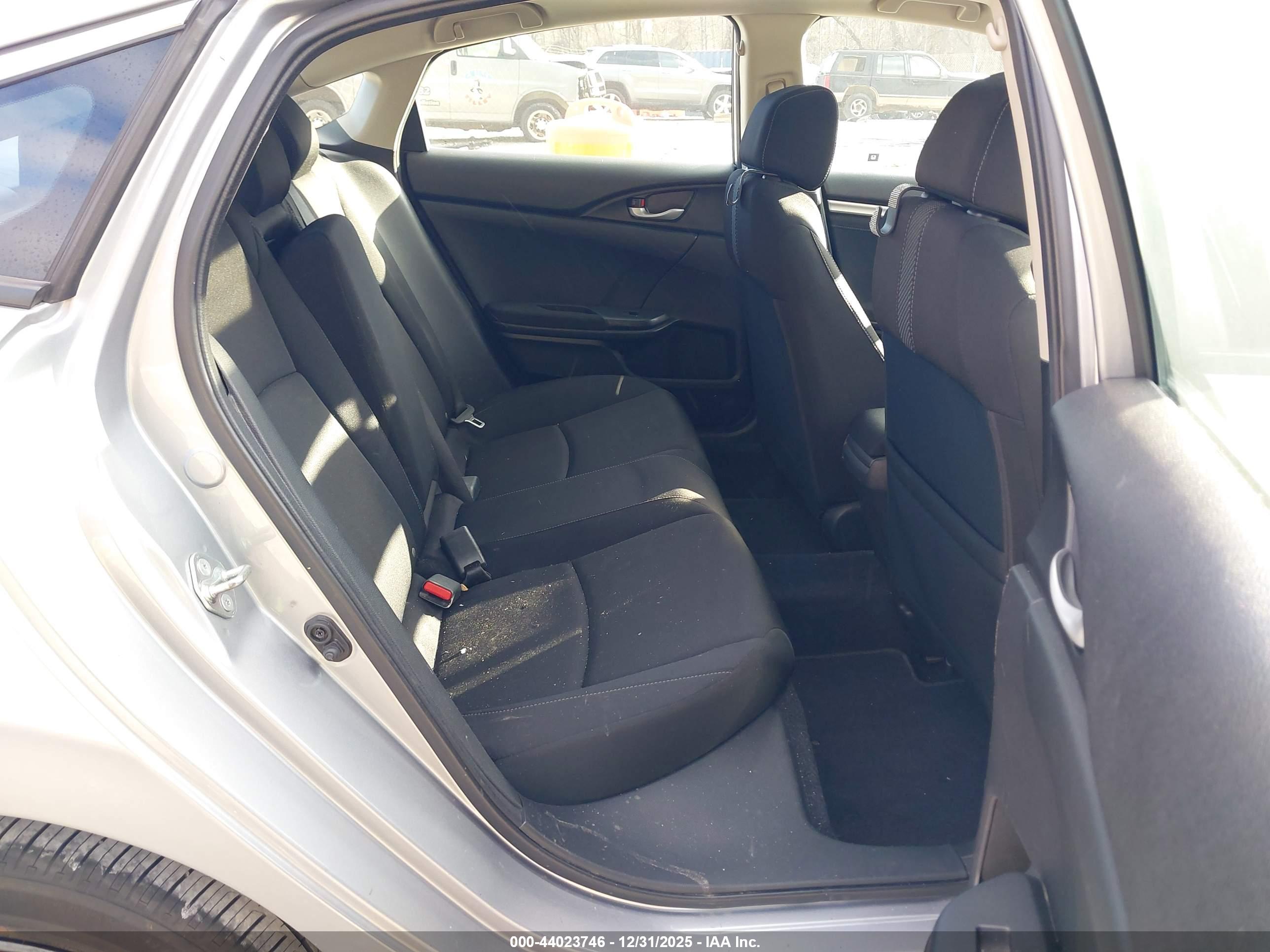 HONDA CIVIC image 8