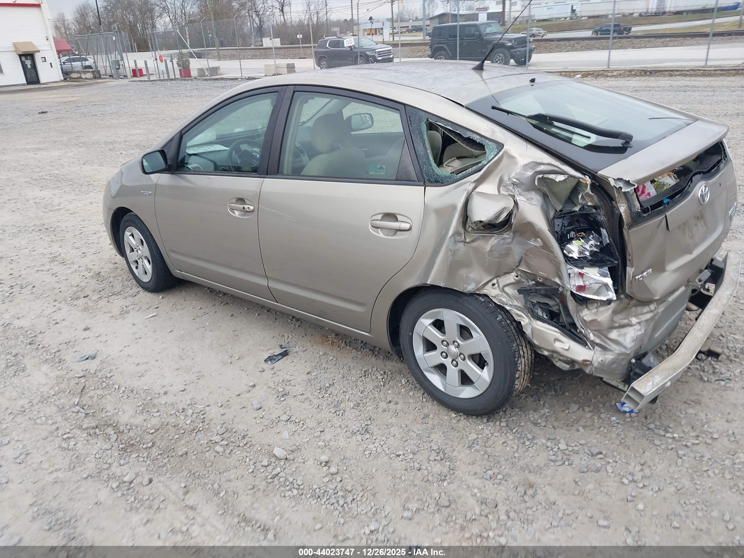 TOYOTA PRIUS image 3