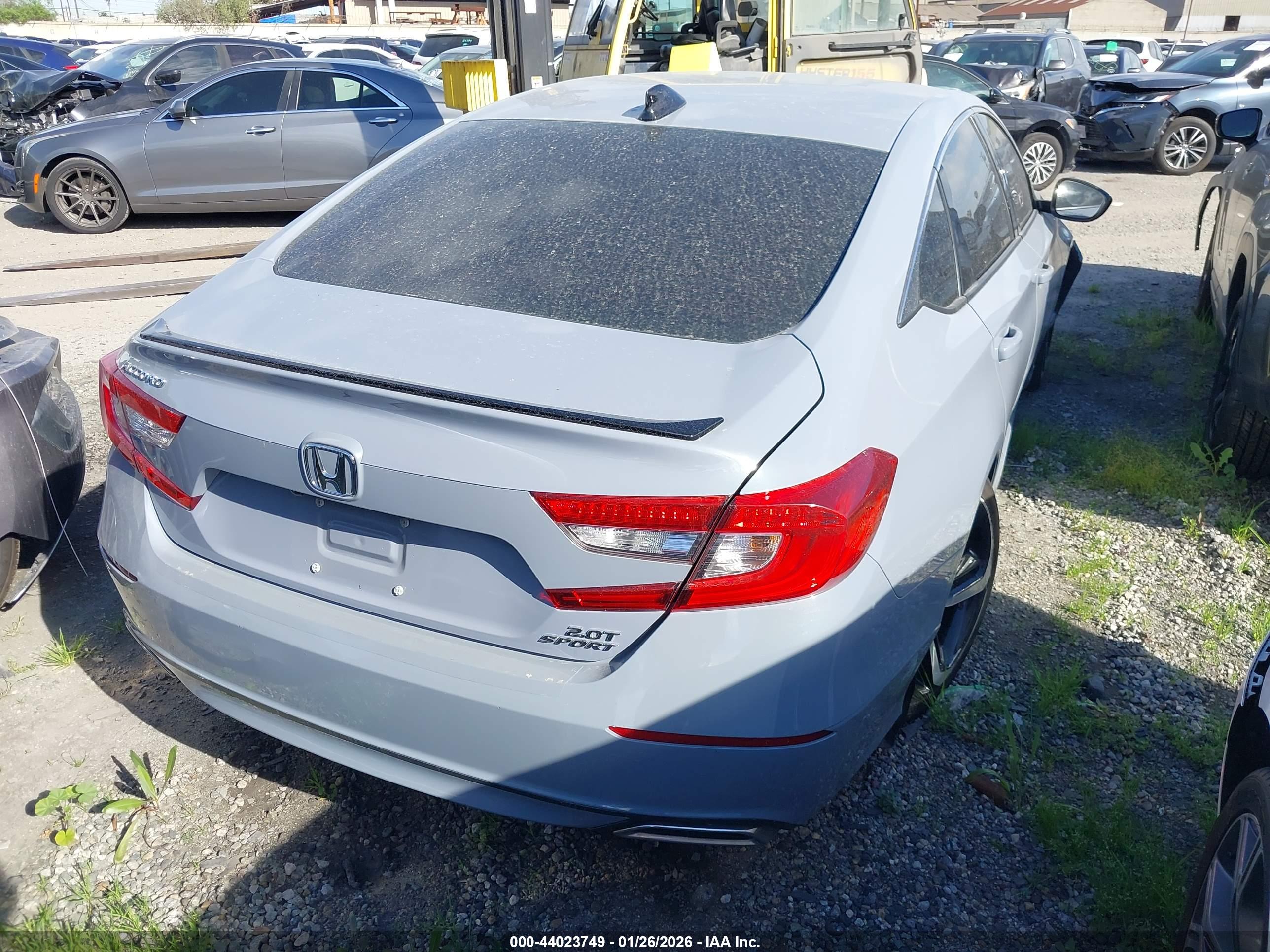HONDA ACCORD image 4