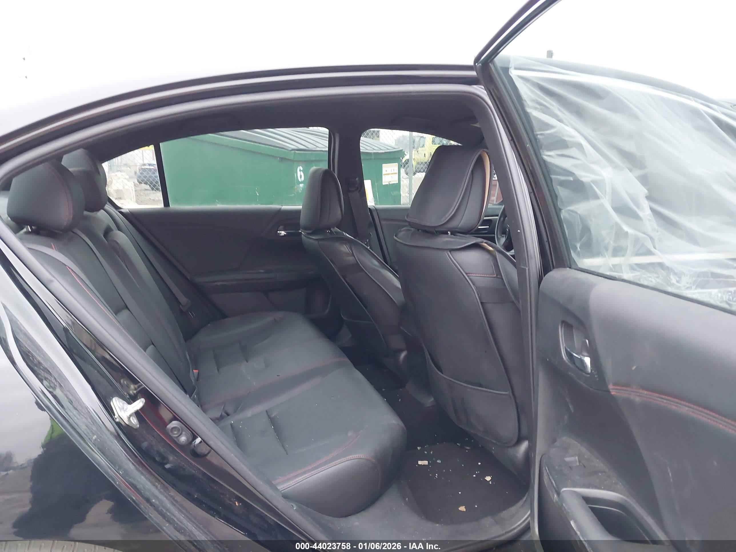 HONDA ACCORD image 8