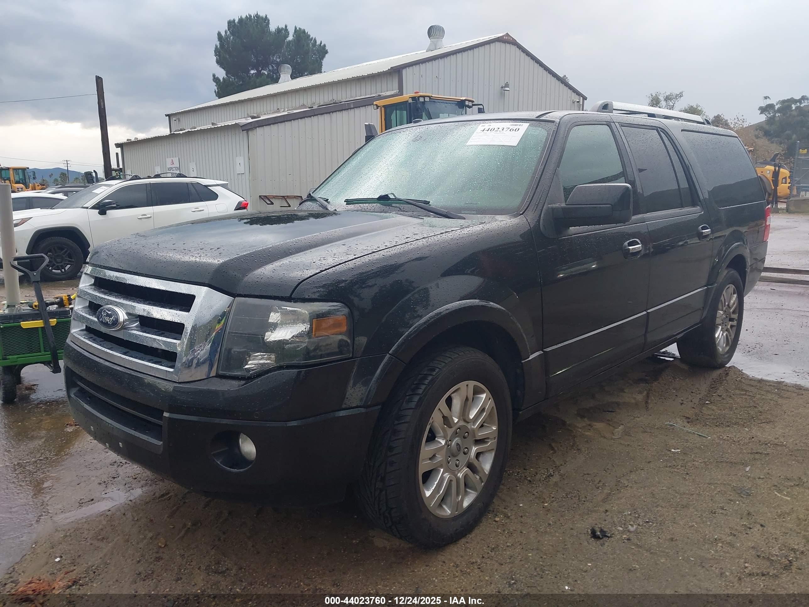 FORD EXPEDITION image 2