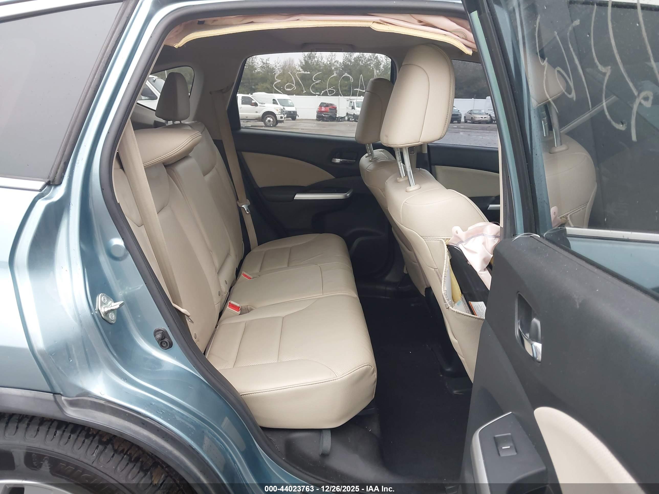 HONDA CR-V image 8
