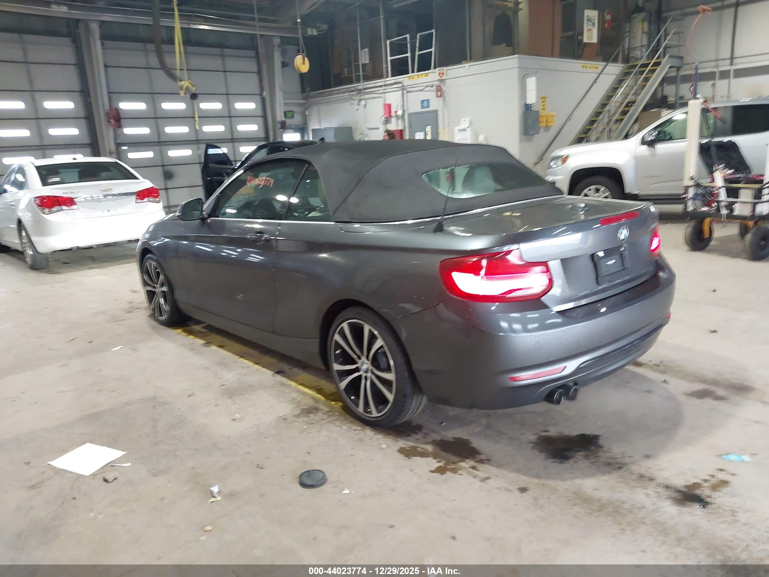 BMW 230I image 3