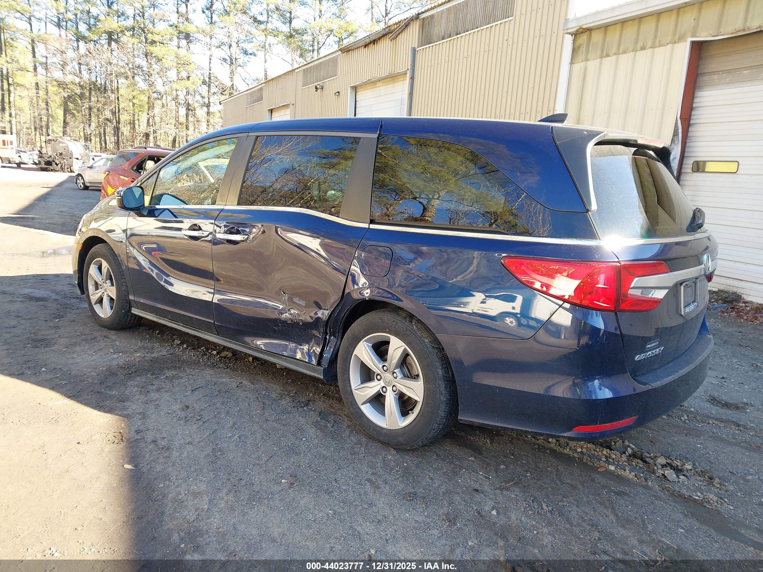 HONDA ODYSSEY image 3