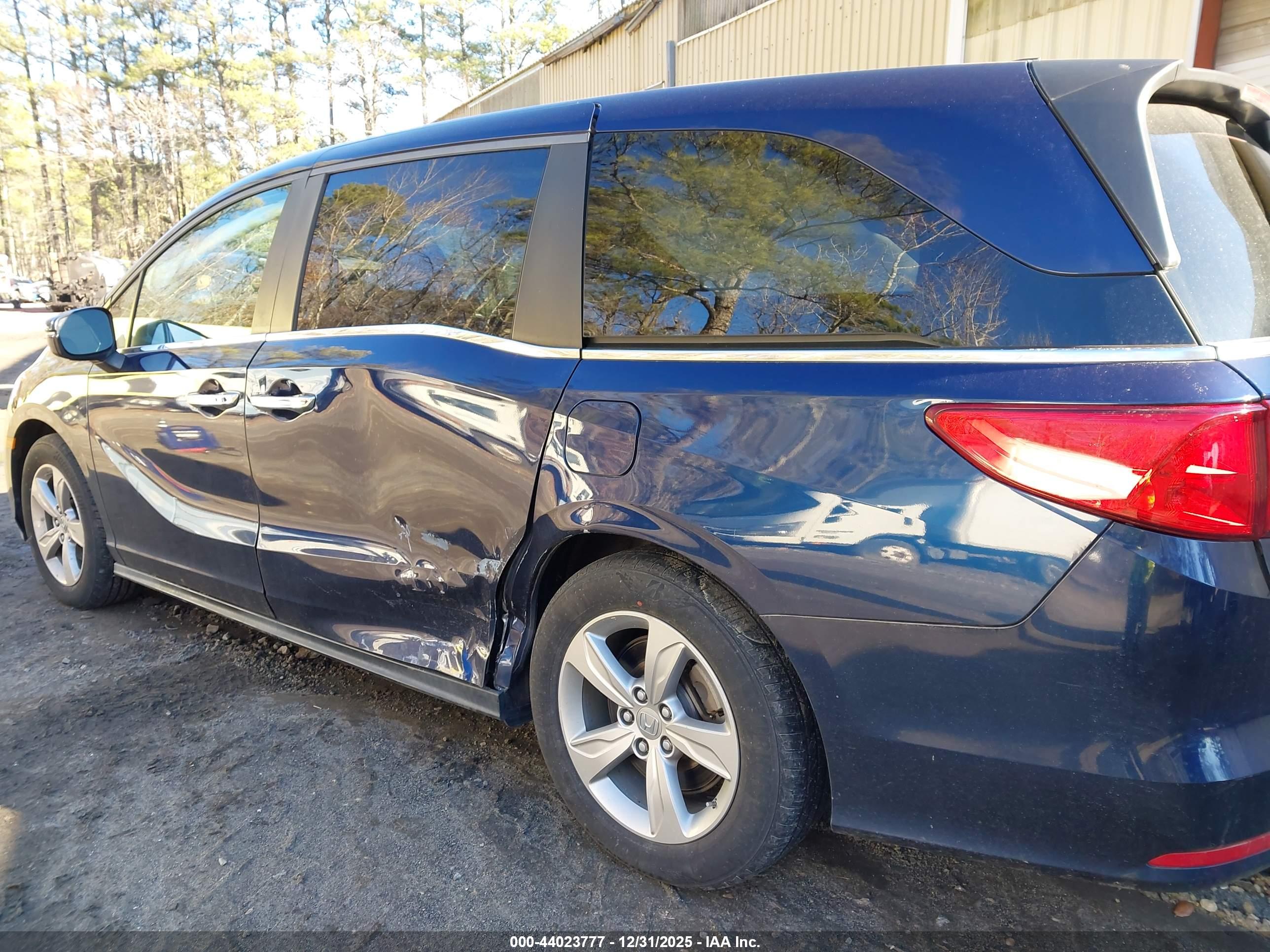 HONDA ODYSSEY image 6