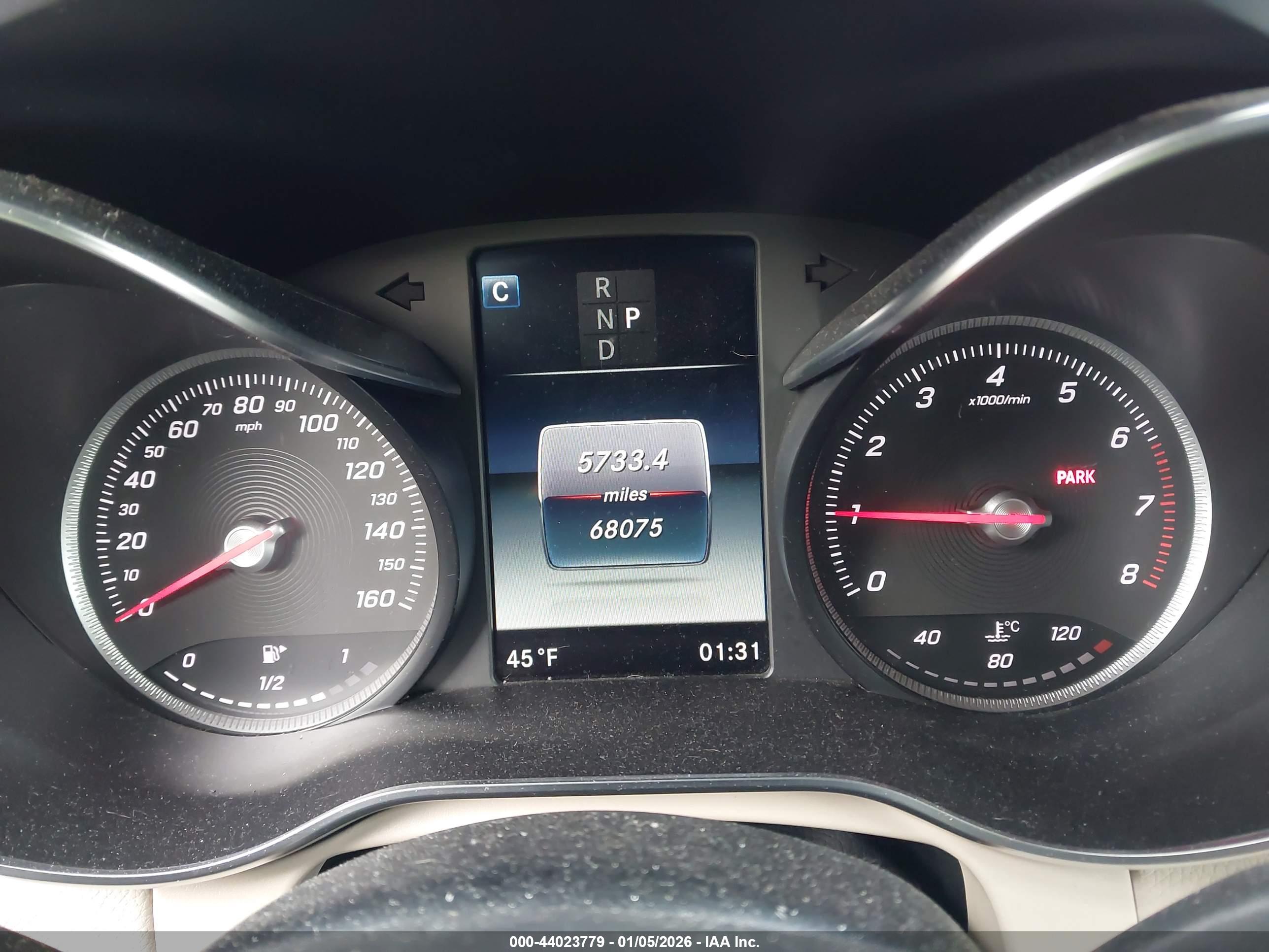 MERCEDES-BENZ GLC image 7