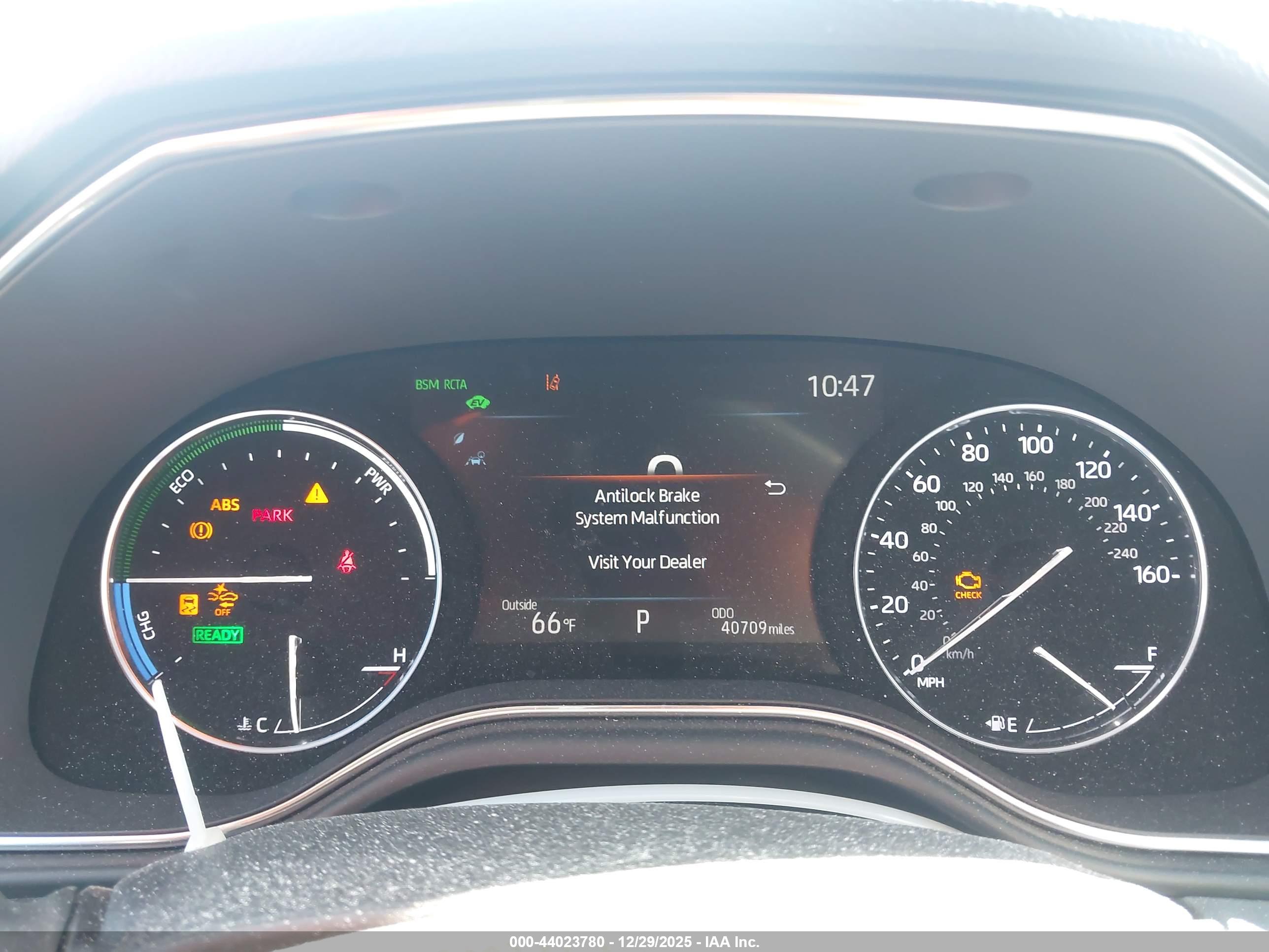 TOYOTA AVALON image 7