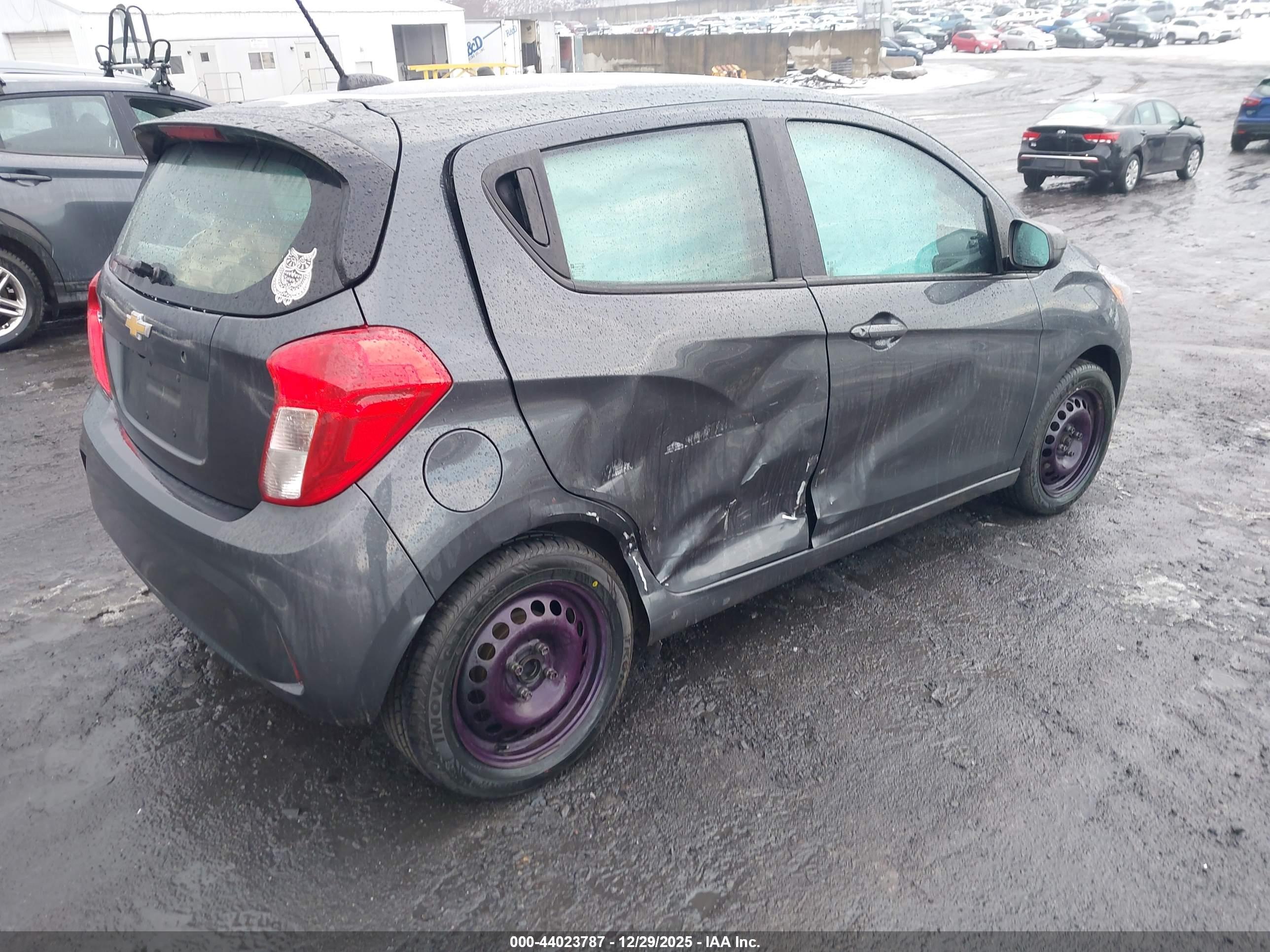 CHEVROLET SPARK image 4