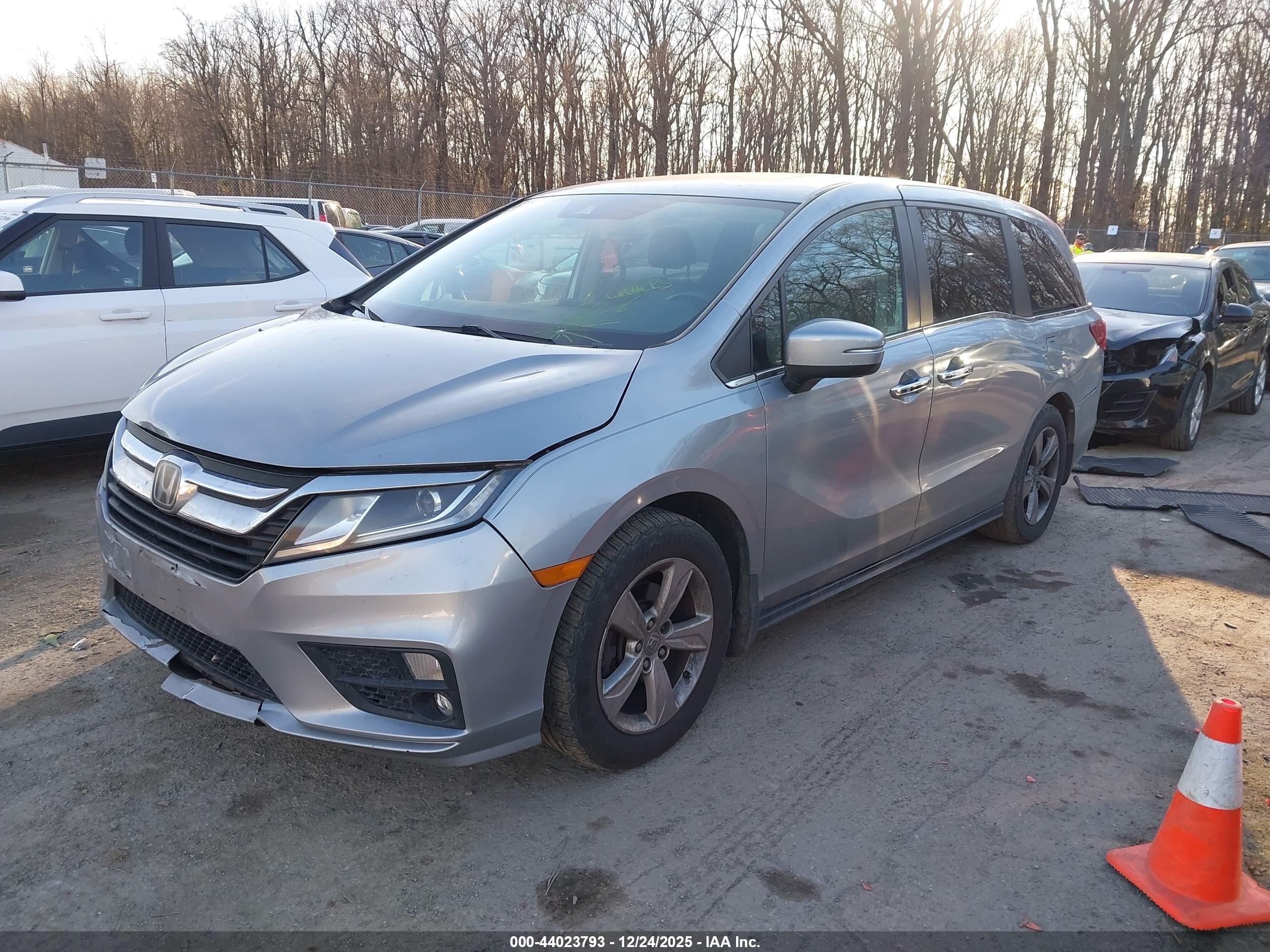 HONDA ODYSSEY image 2