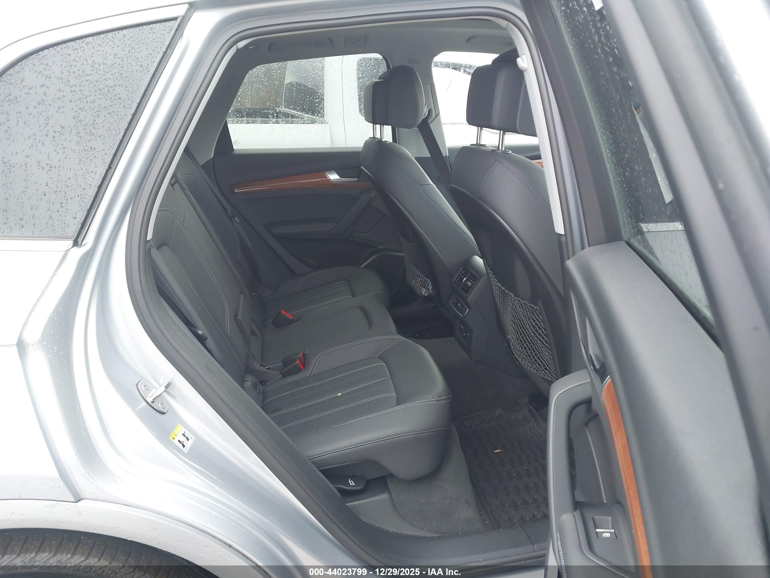 AUDI Q5 image 8