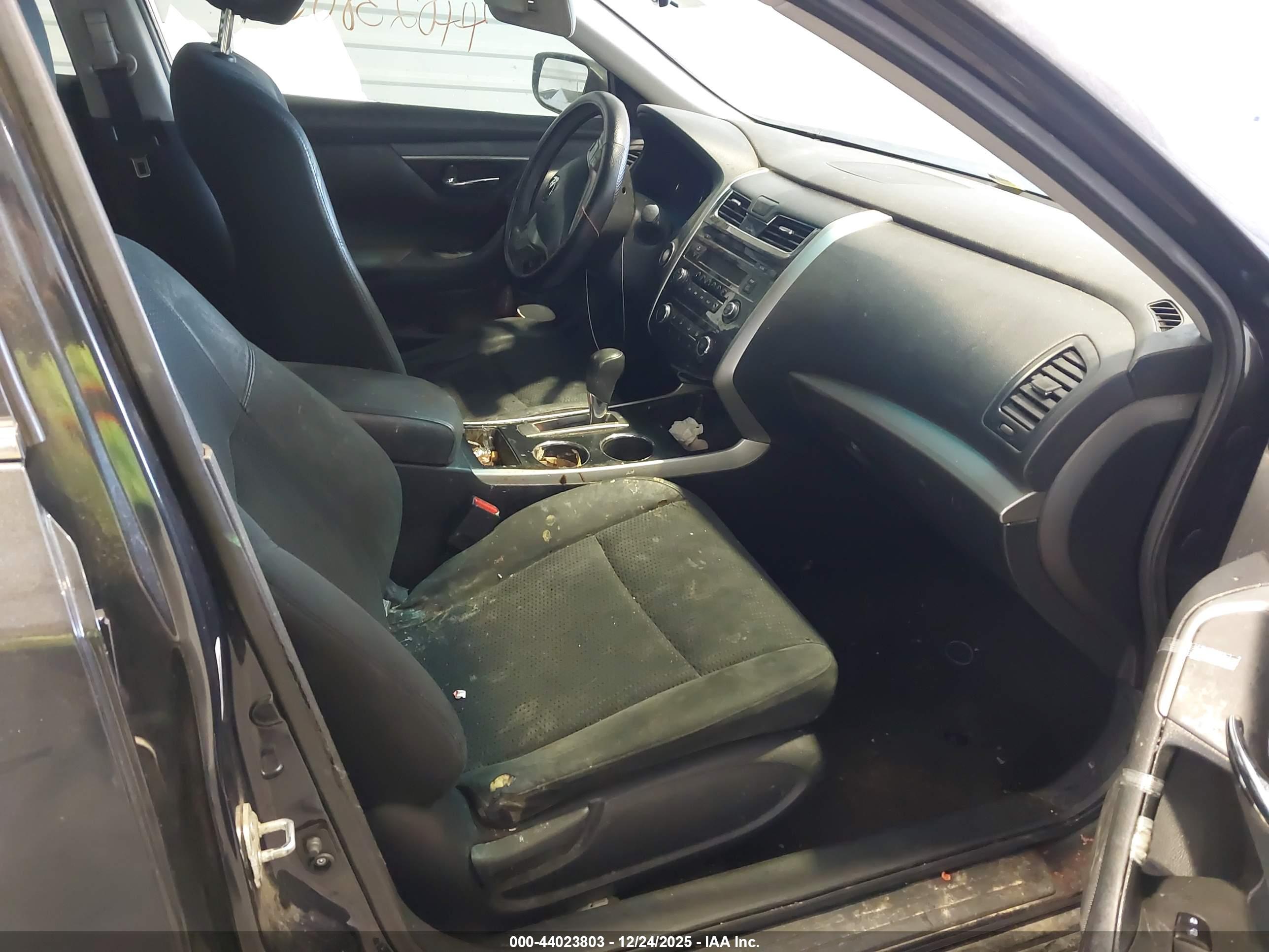 NISSAN ALTIMA image 5