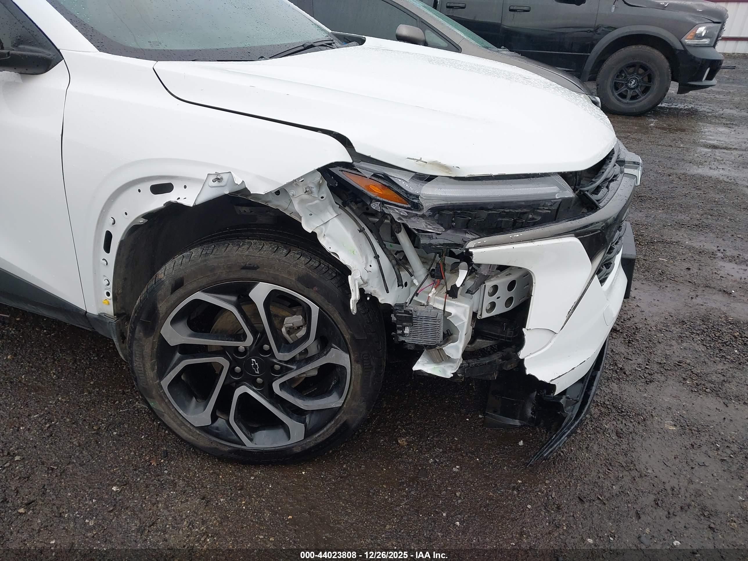 CHEVROLET TRAX image 6