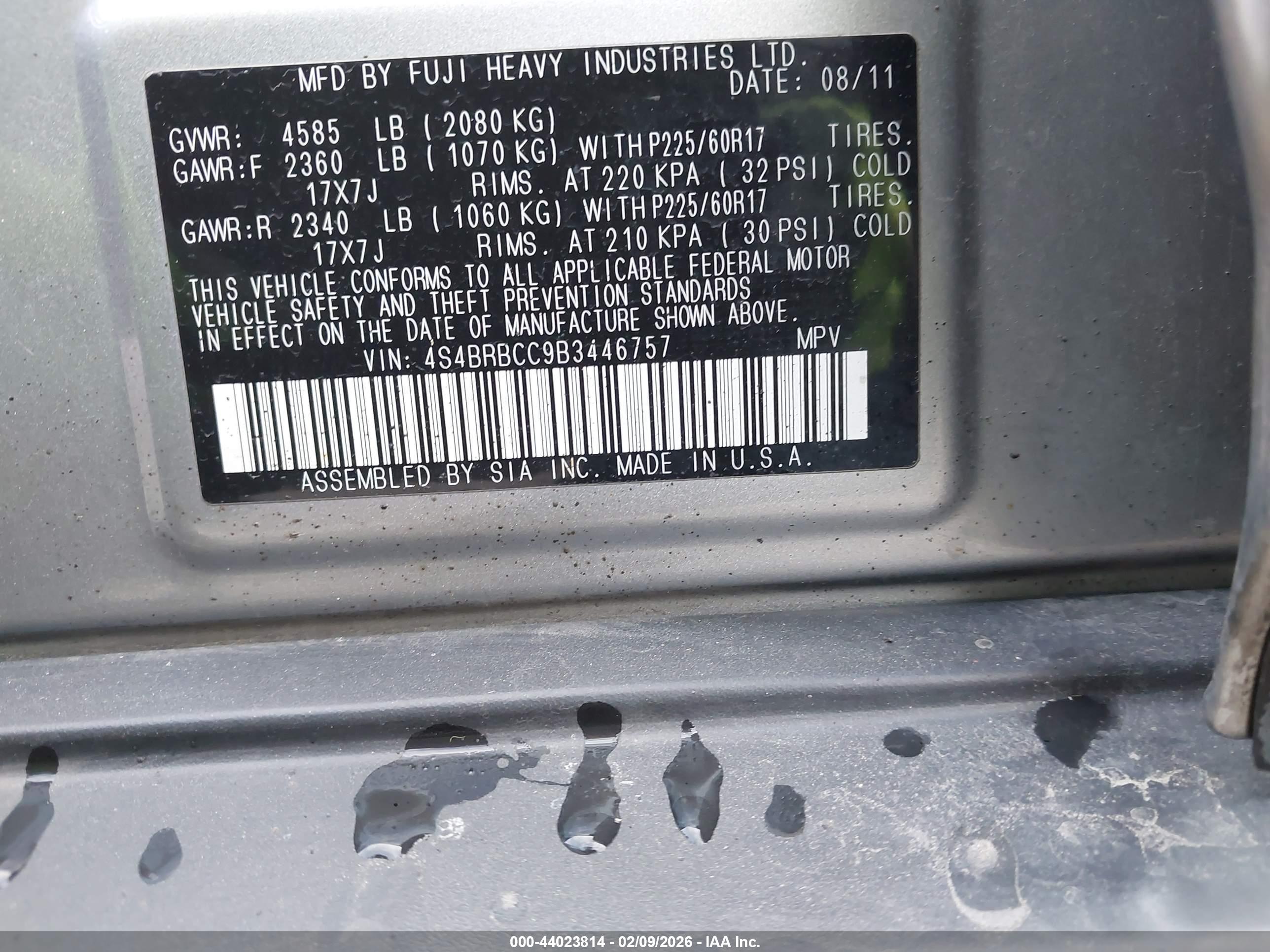 SUBARU OUTBACK image 9