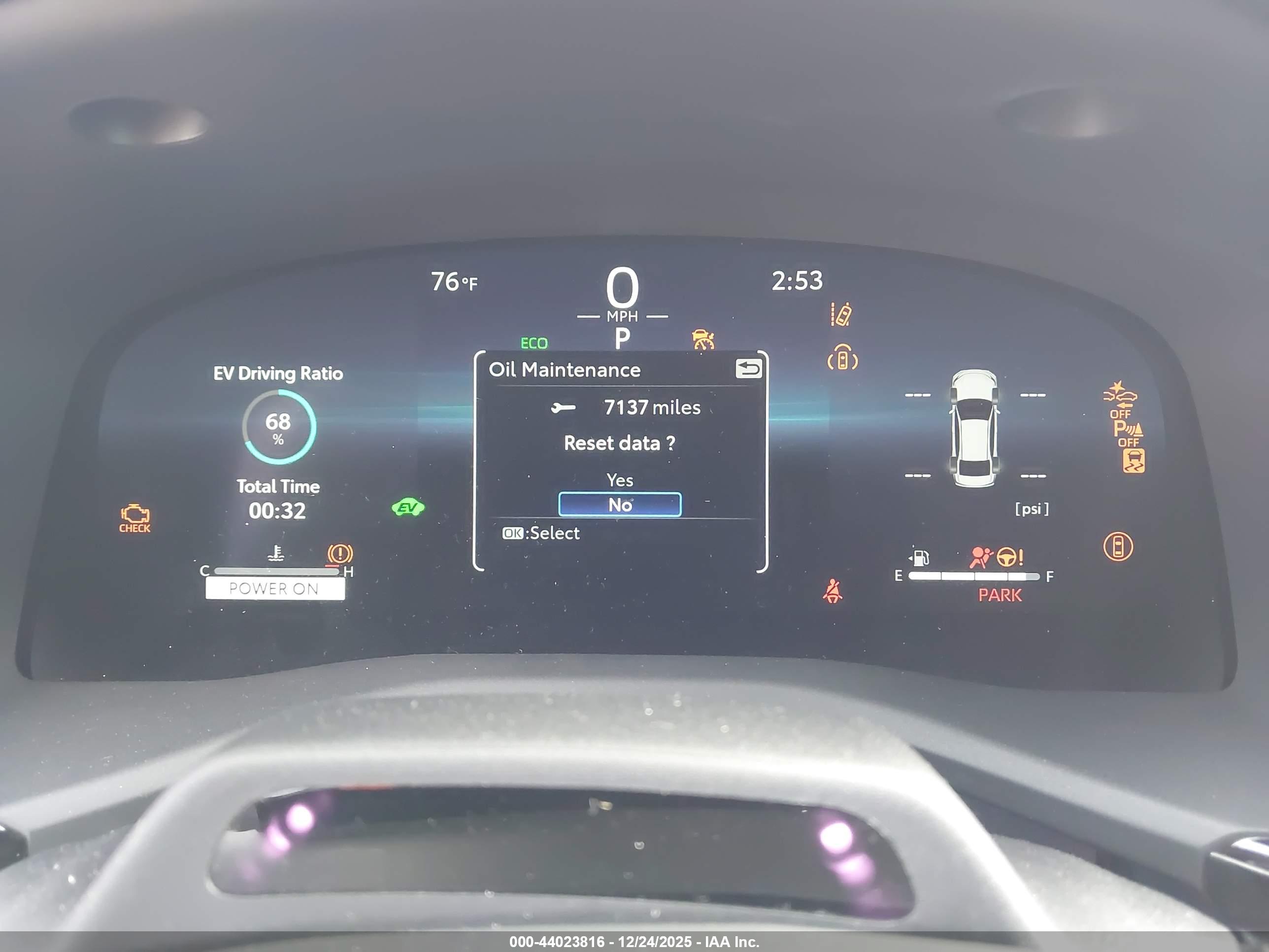 TOYOTA CAMRY image 7