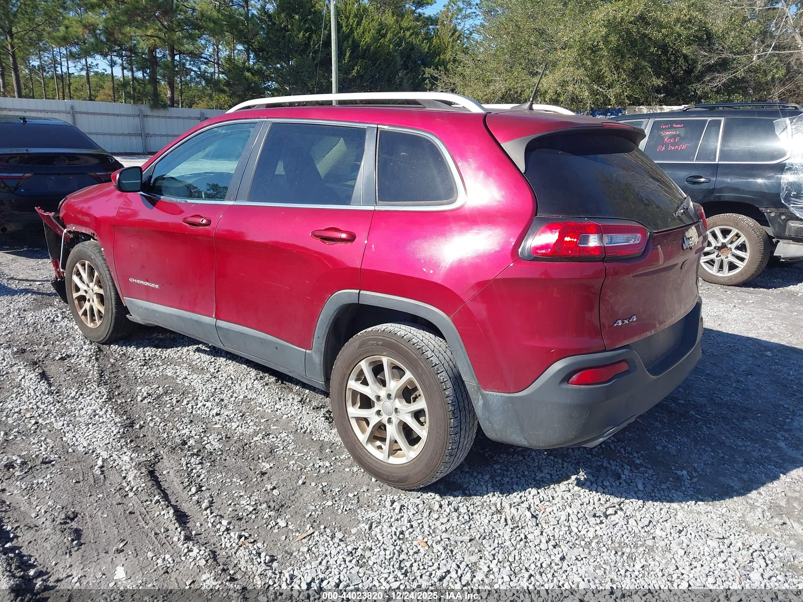 JEEP CHEROKEE image 3