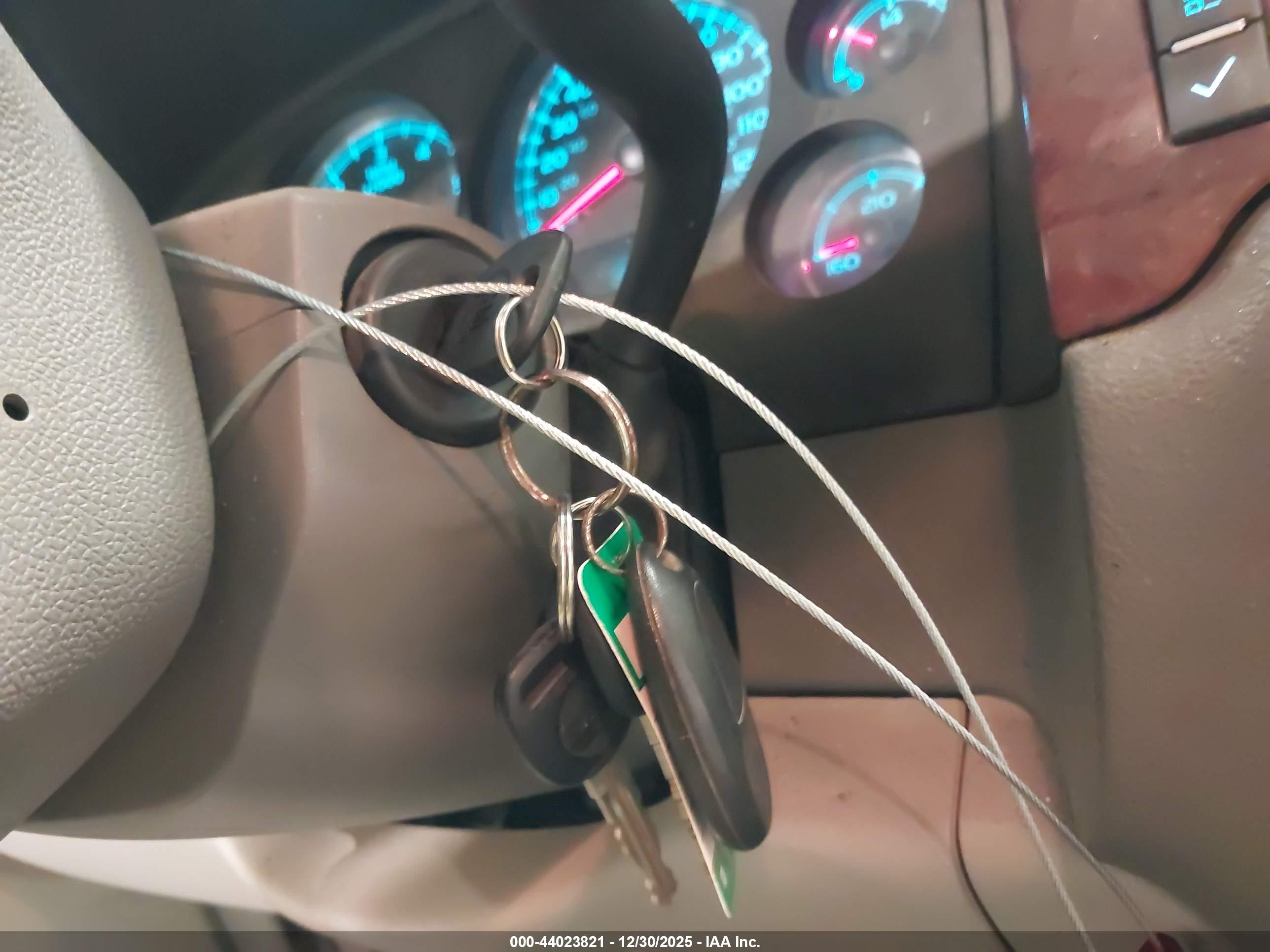 GMC YUKON image 11