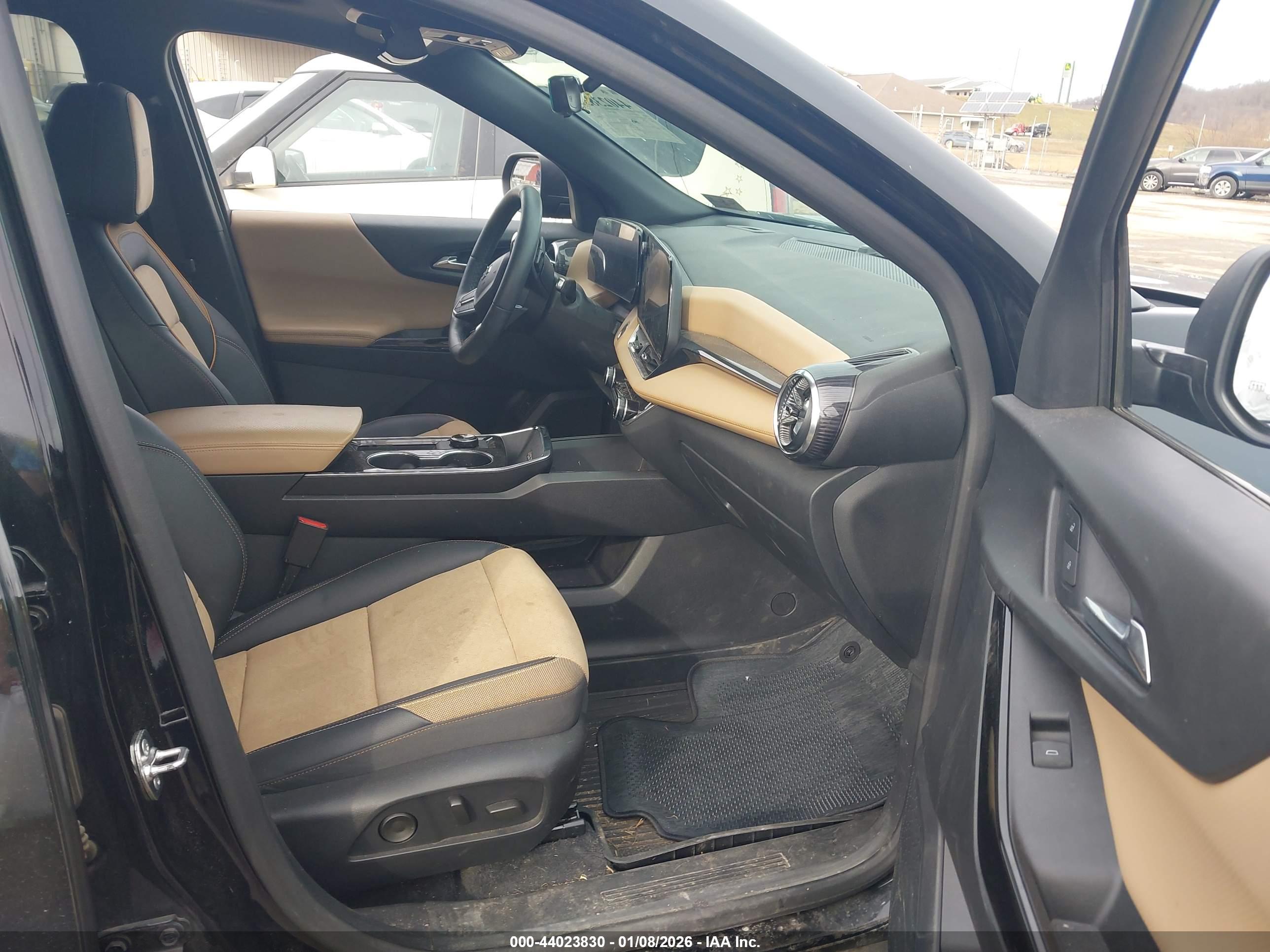CHEVROLET EQUINOX image 5