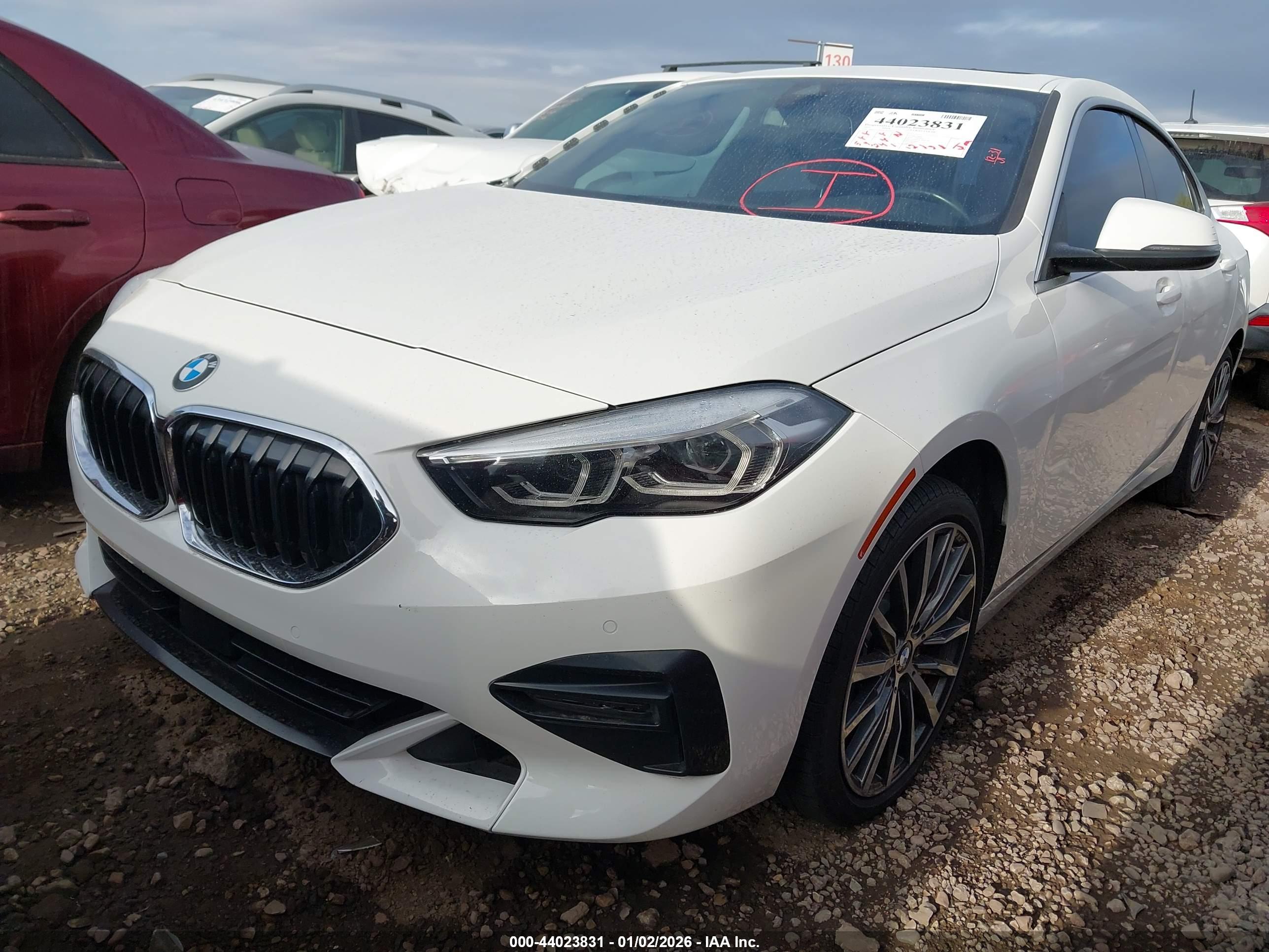 BMW 228 image 2