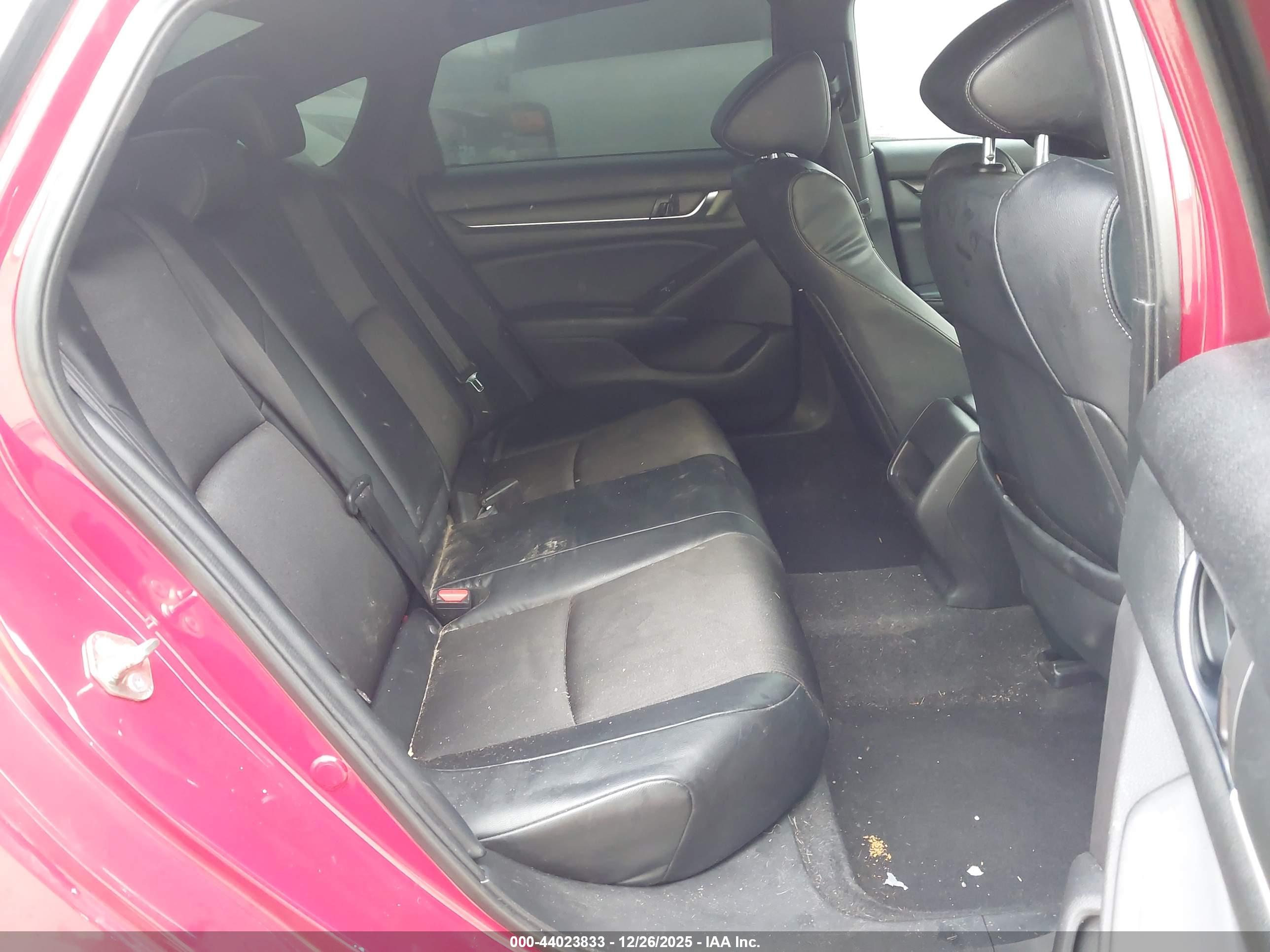 HONDA ACCORD image 8
