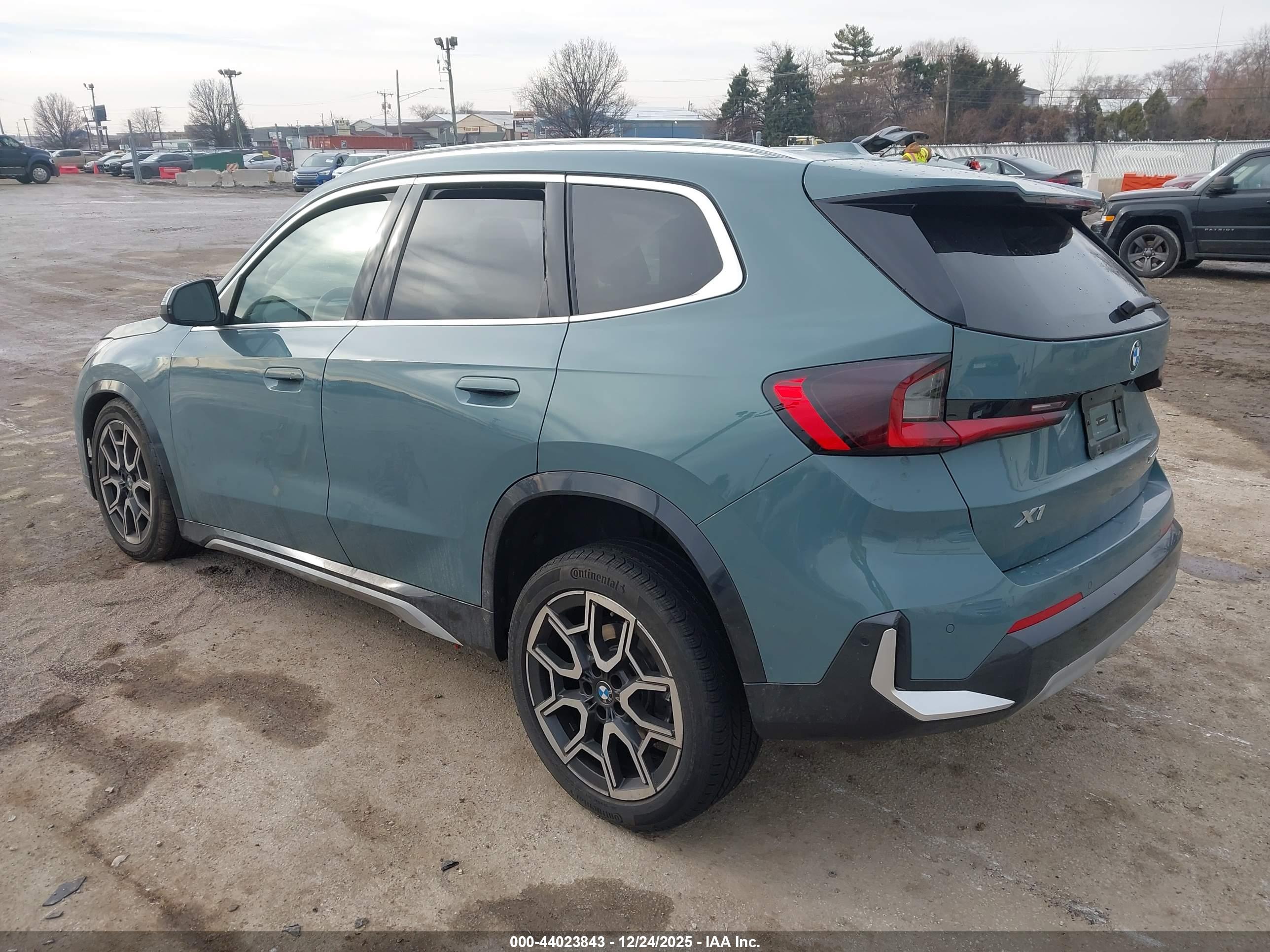 BMW X1 image 3