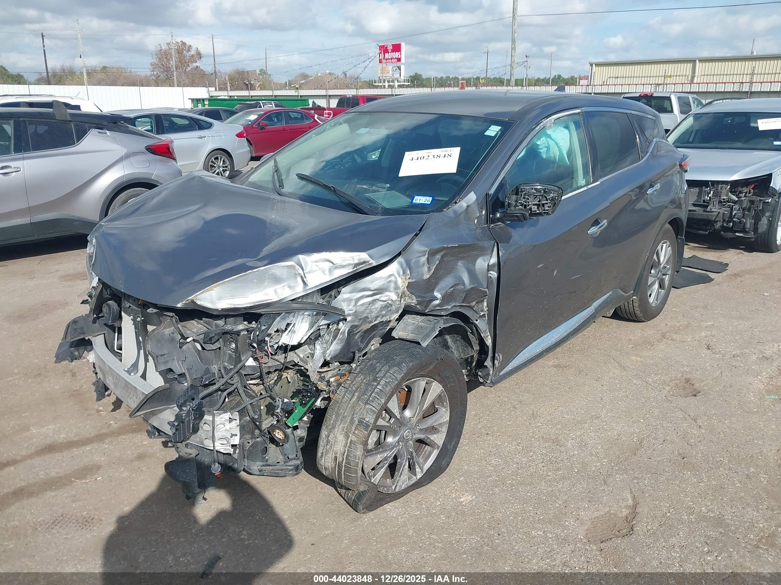NISSAN MURANO image 2