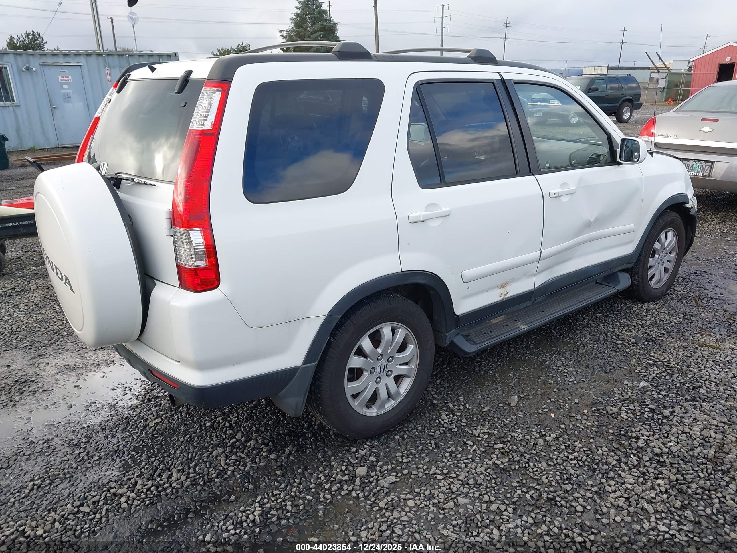 HONDA CR-V image 4