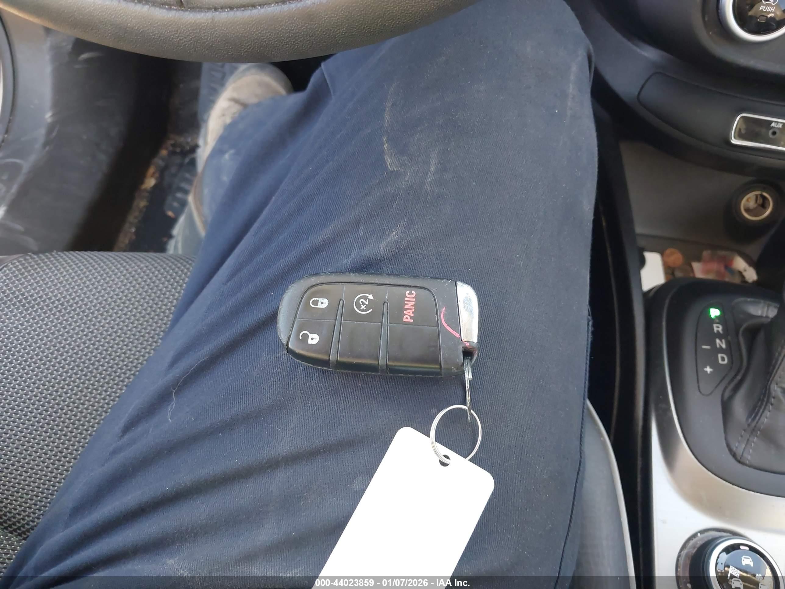 FIAT 500X image 11