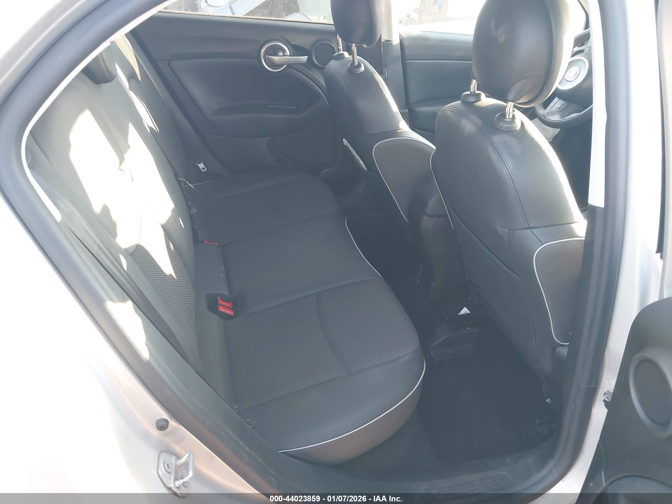 FIAT 500X image 8