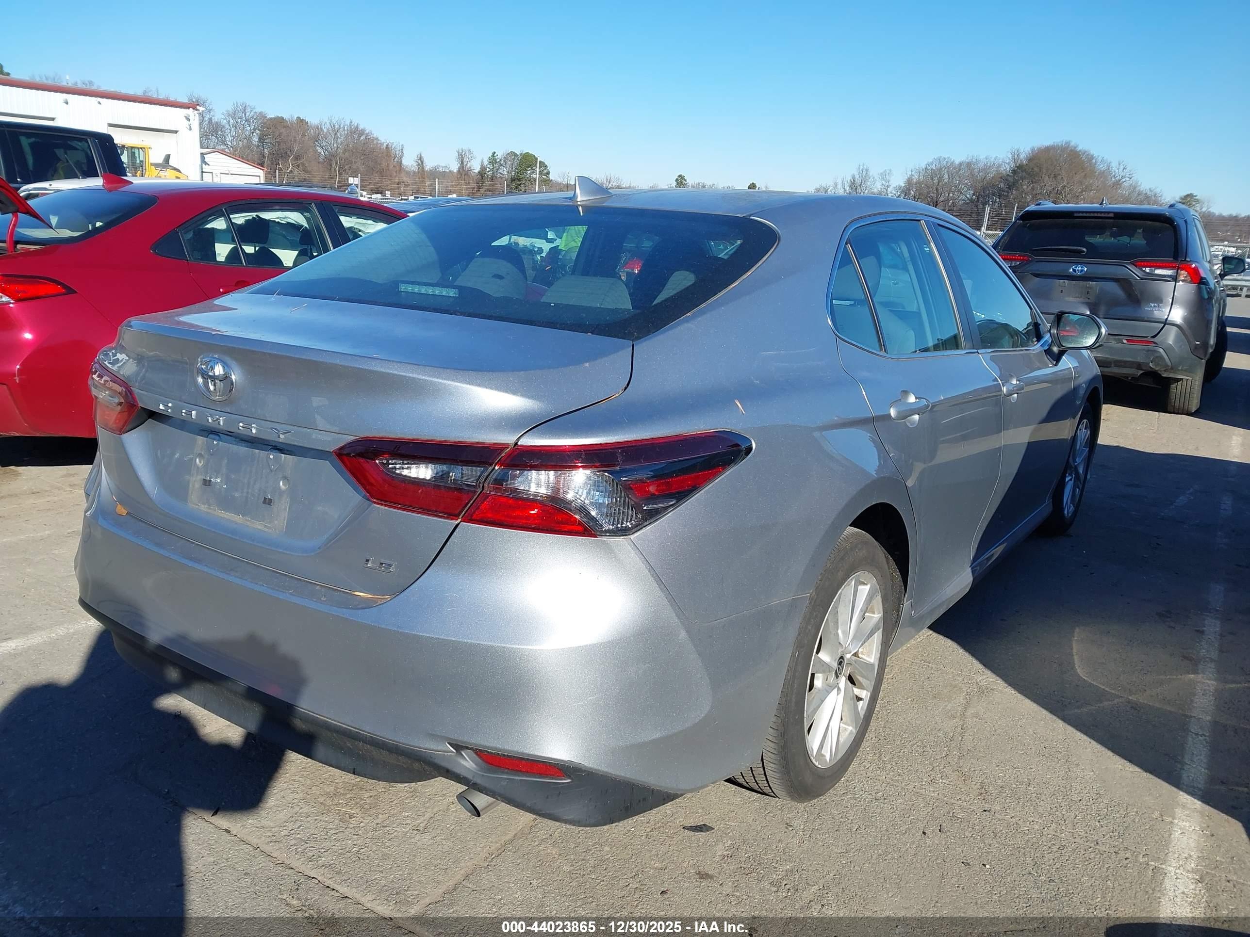 TOYOTA CAMRY image 4