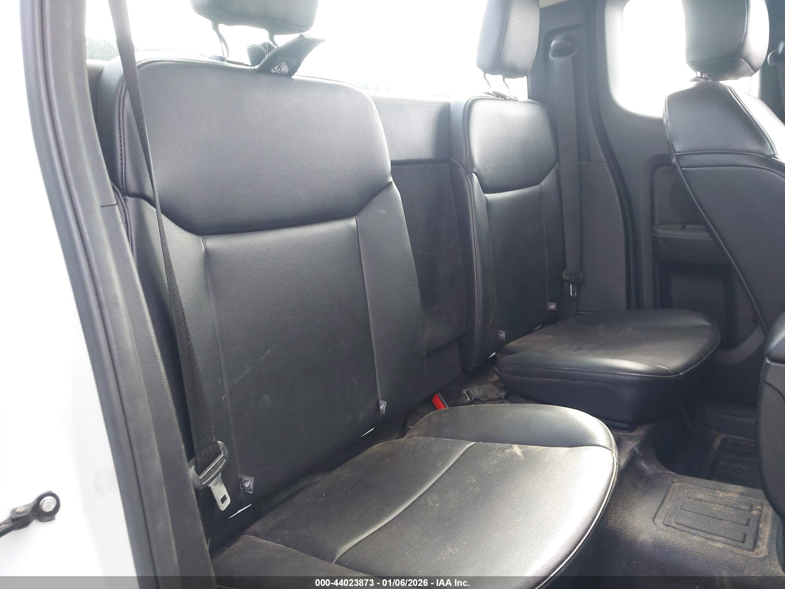 FORD RANGER image 8