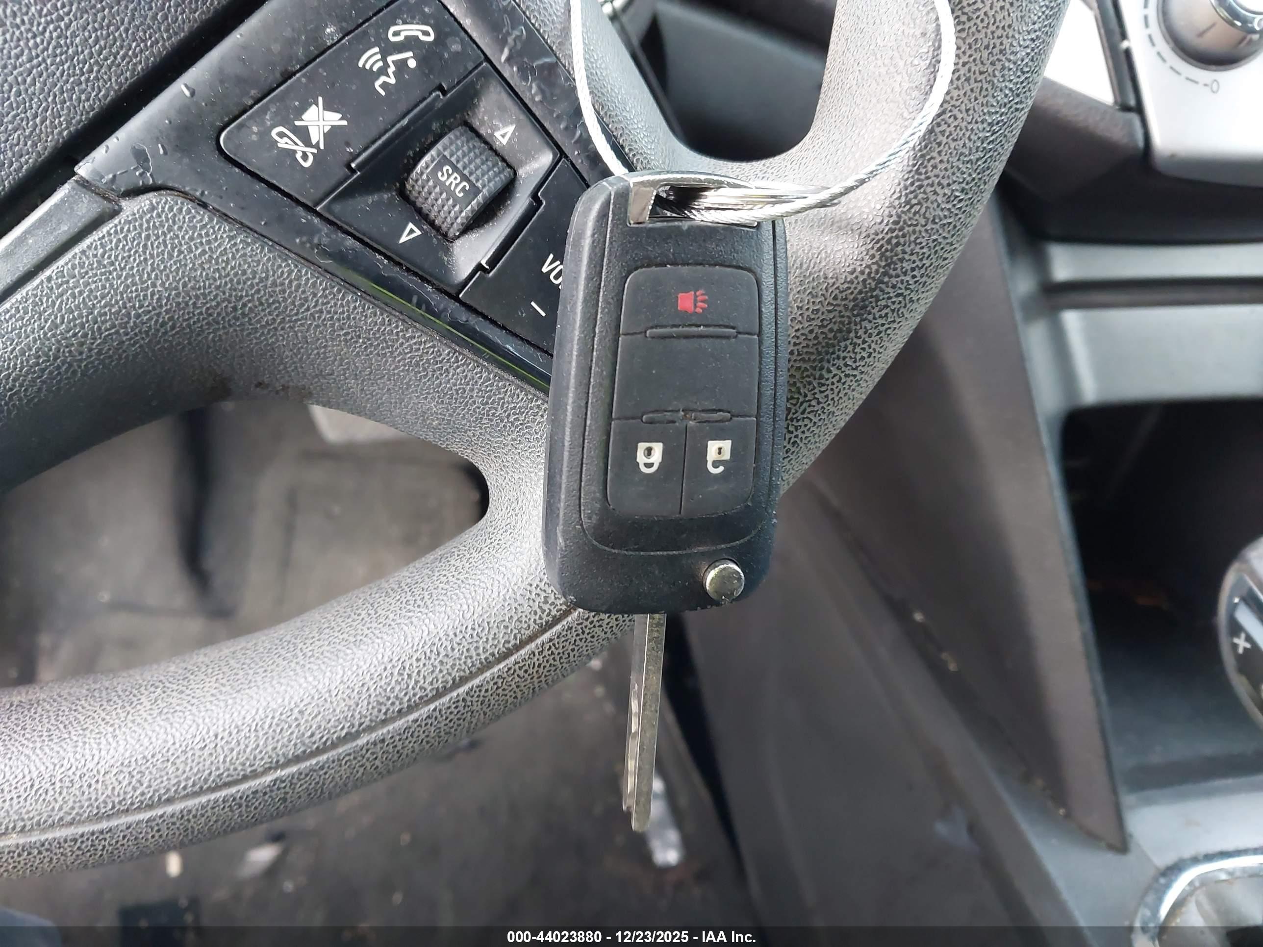 GMC TERRAIN image 11