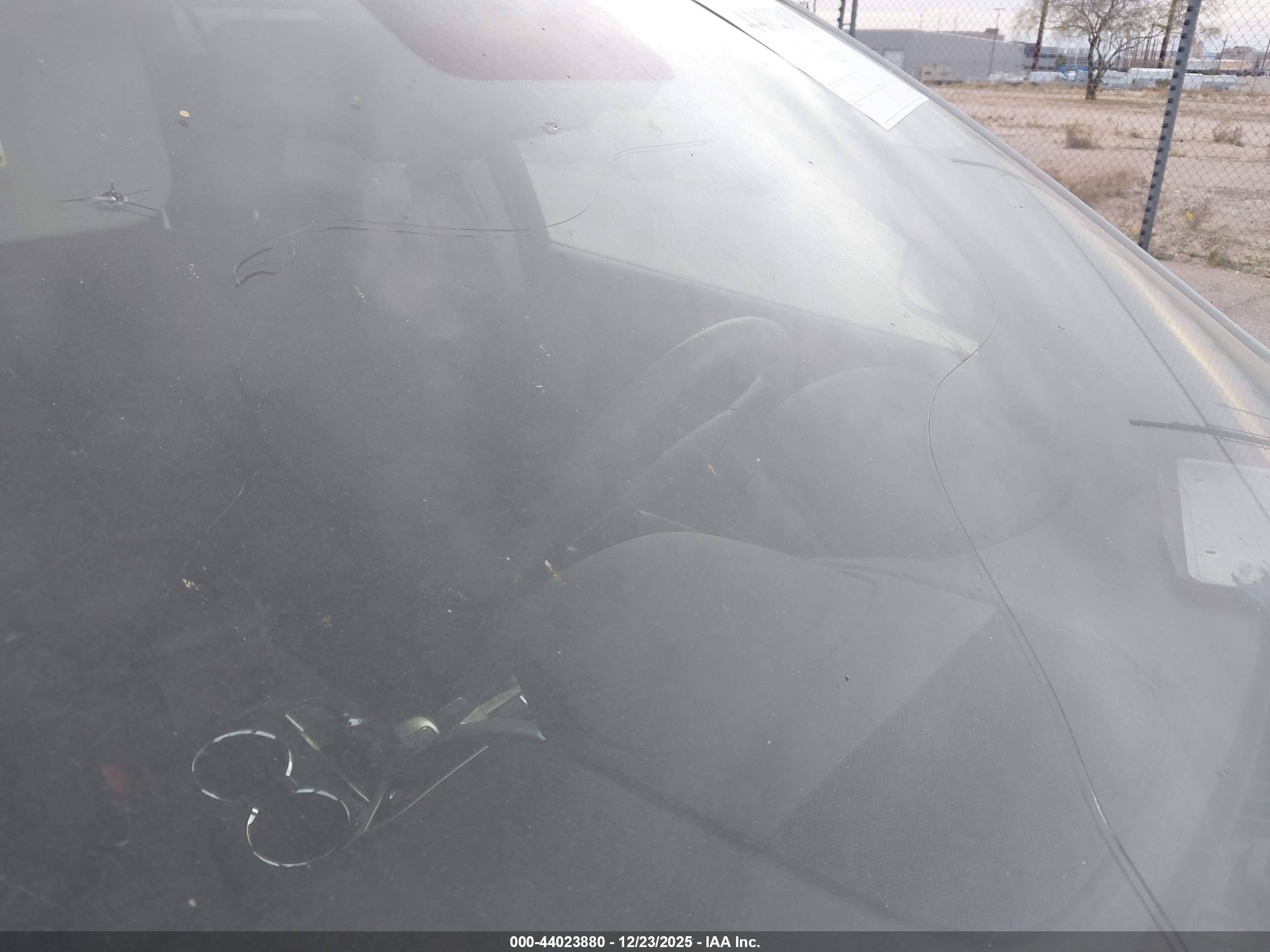 GMC TERRAIN image 6