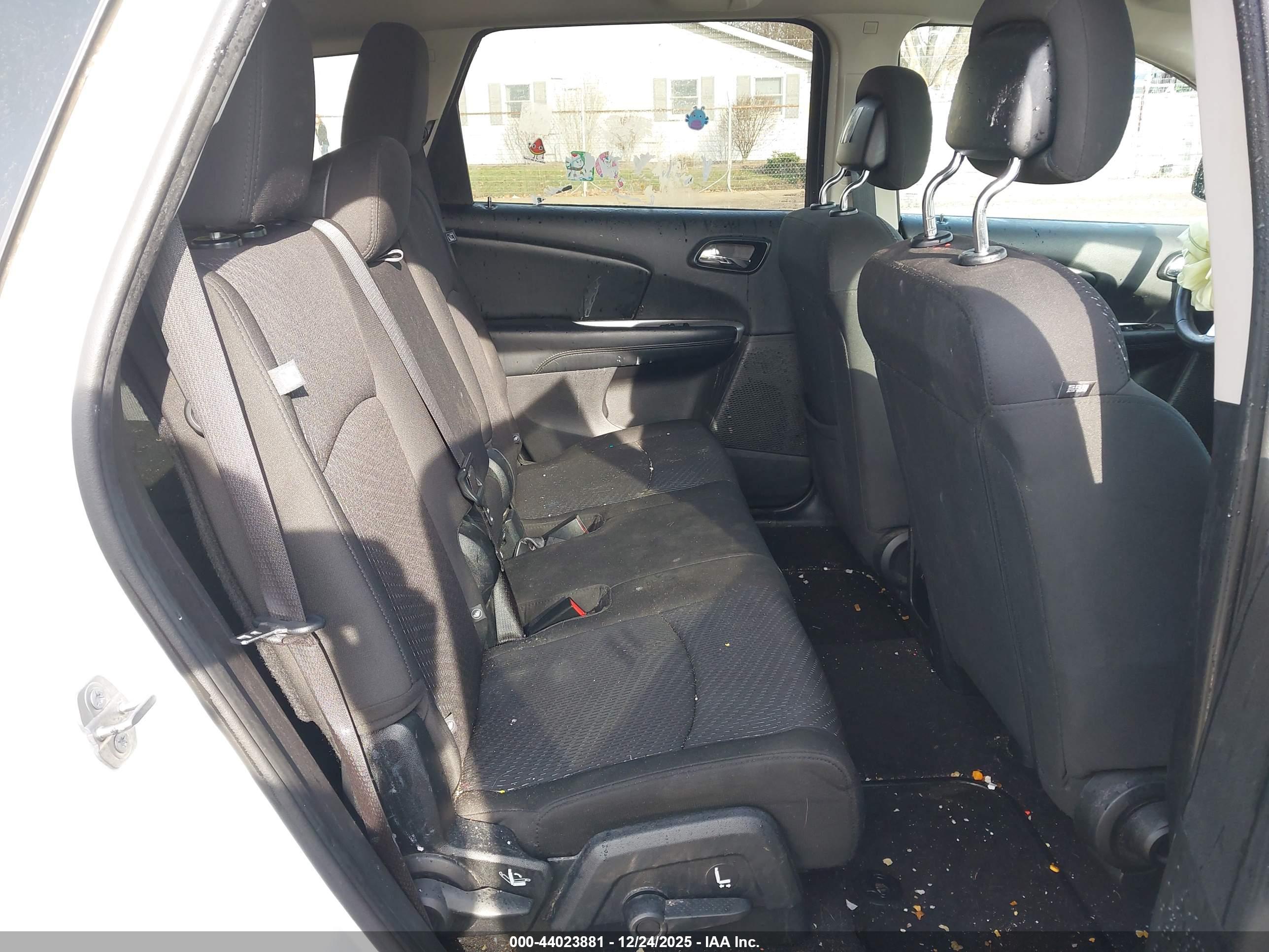 DODGE JOURNEY image 8