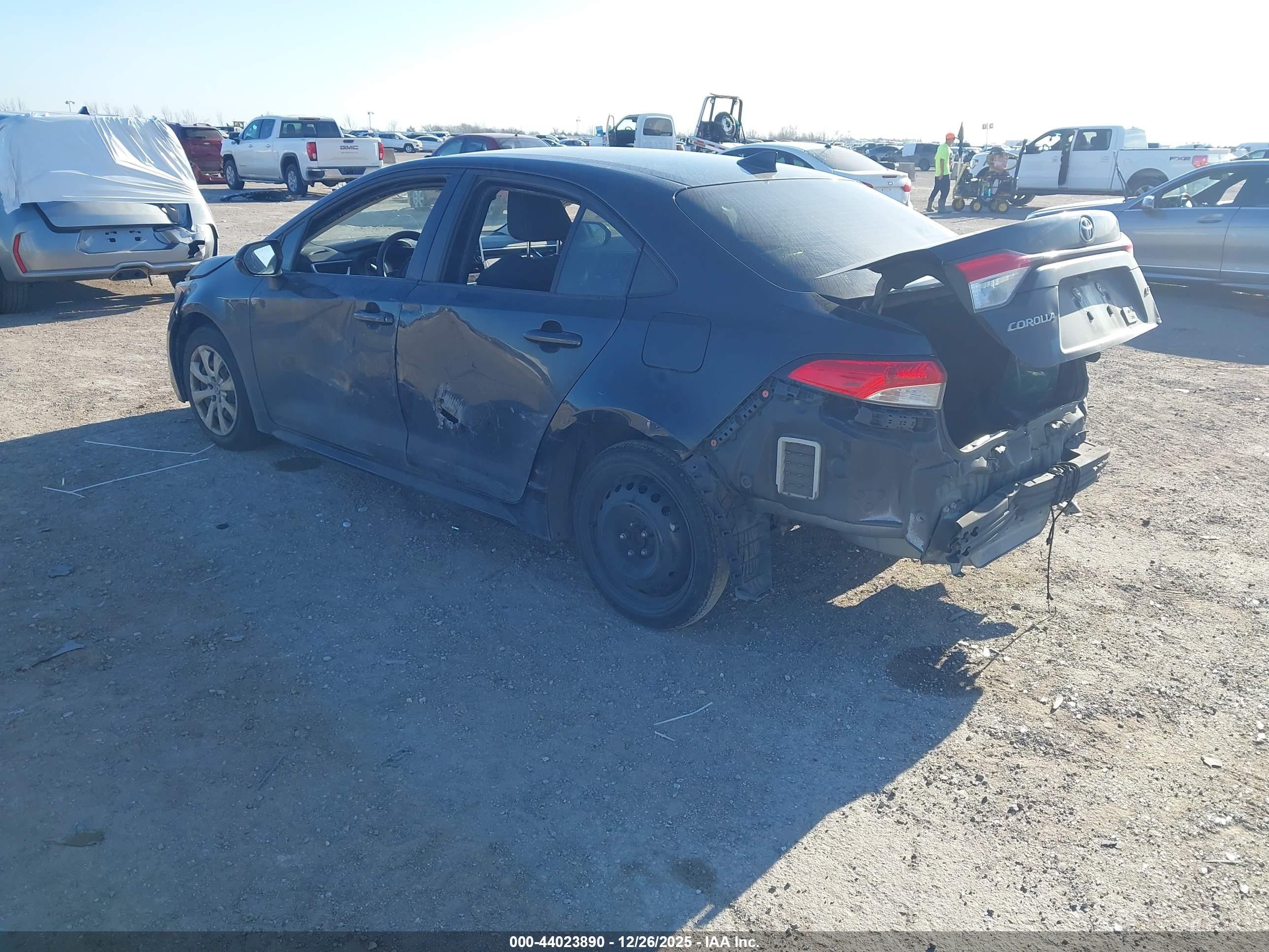TOYOTA COROLLA image 3