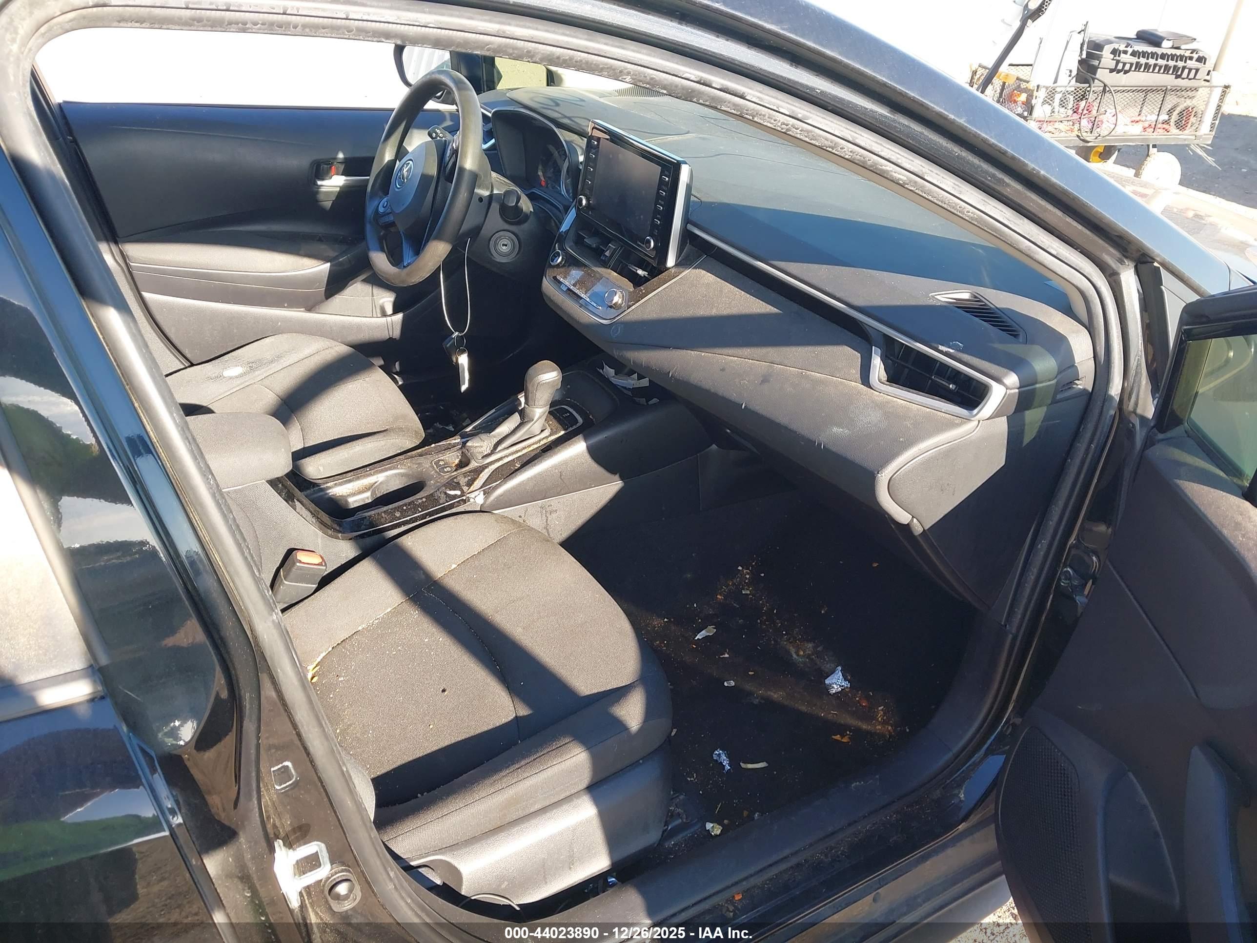 TOYOTA COROLLA image 5