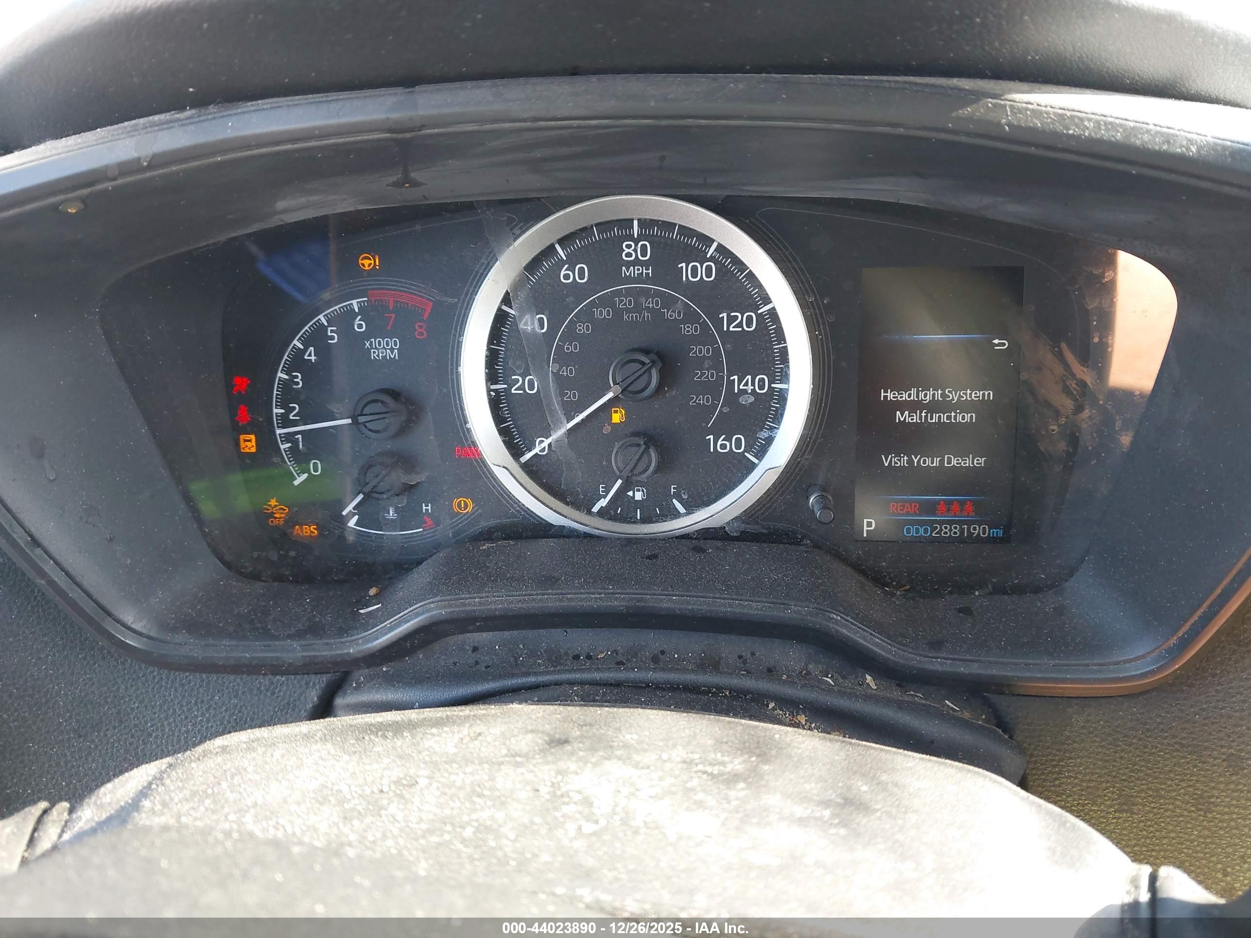 TOYOTA COROLLA image 7