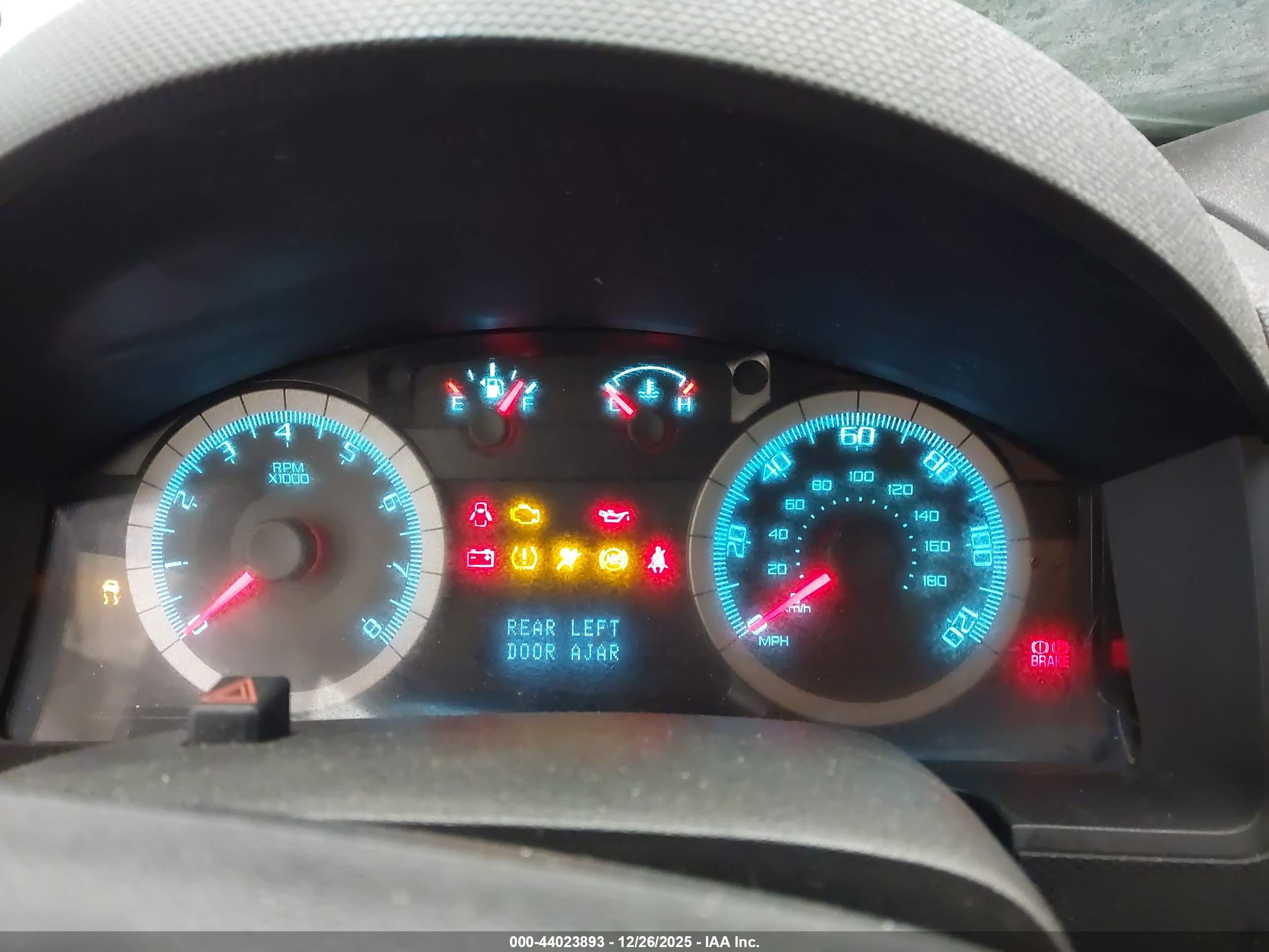 FORD ESCAPE image 7
