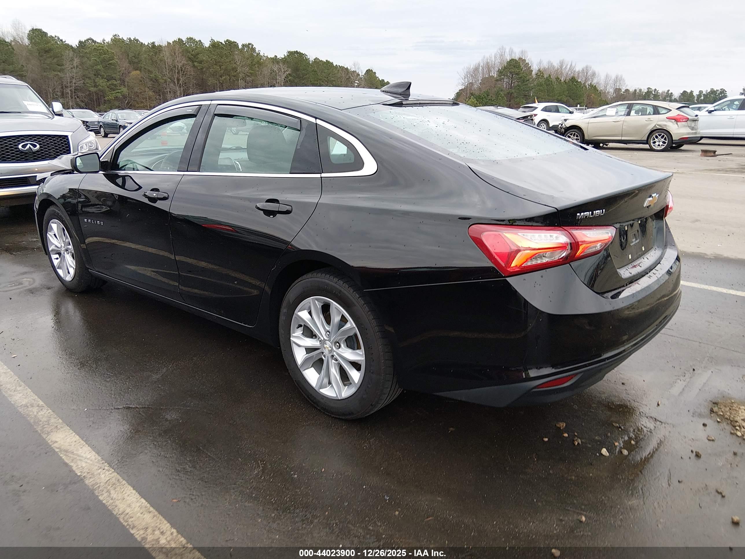 CHEVROLET MALIBU image 3