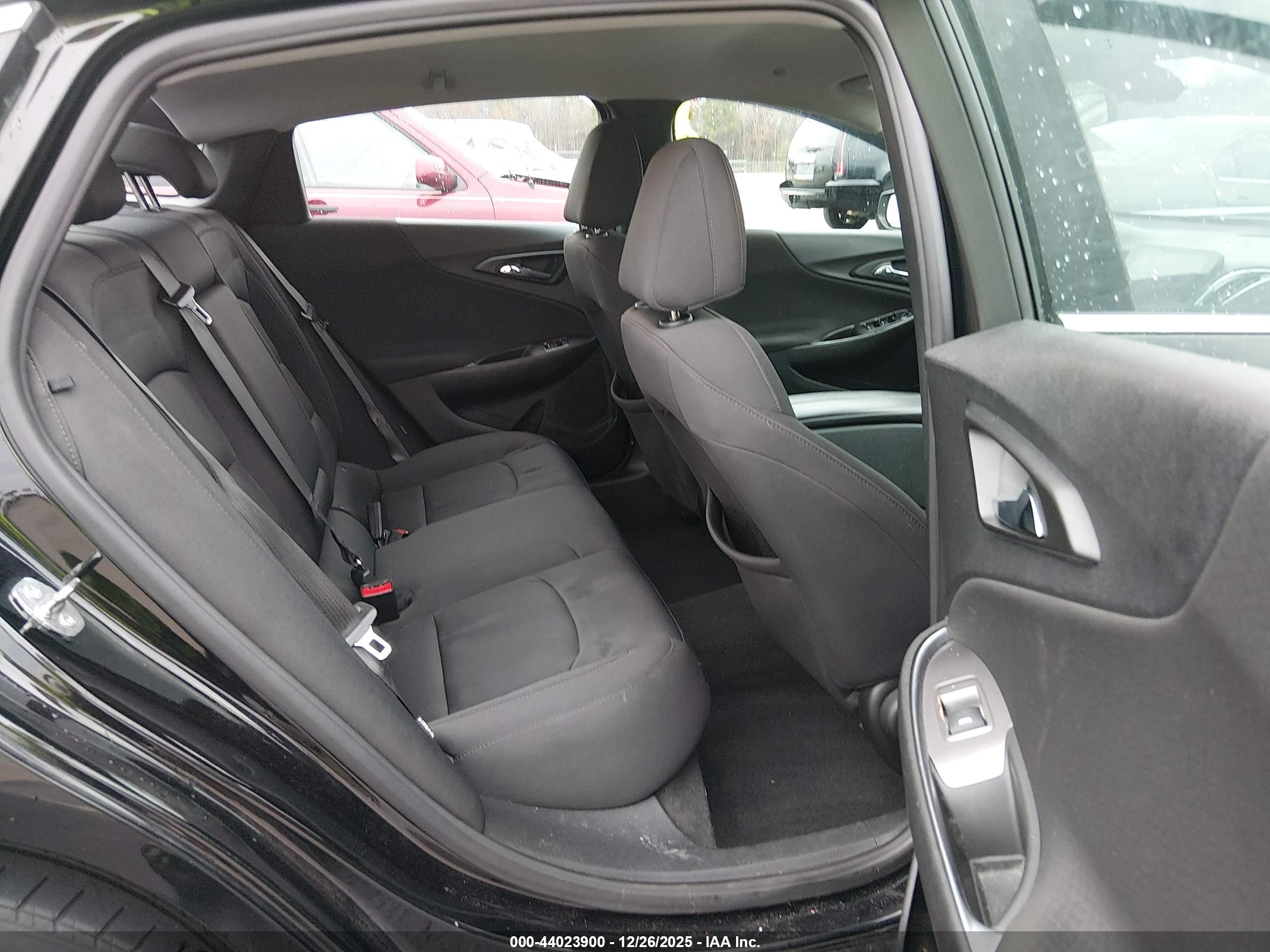 CHEVROLET MALIBU image 8