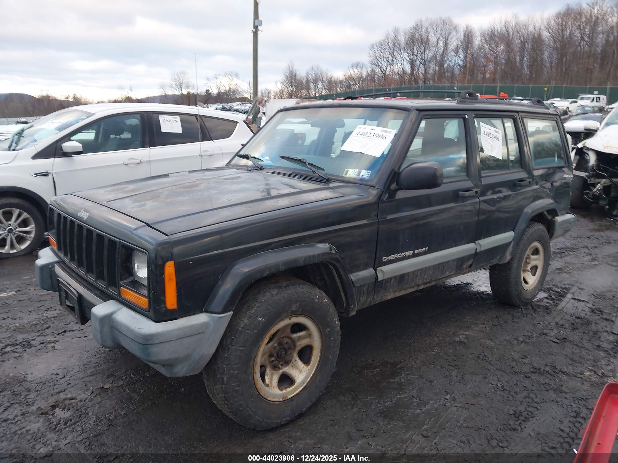 JEEP CHEROKEE image 2