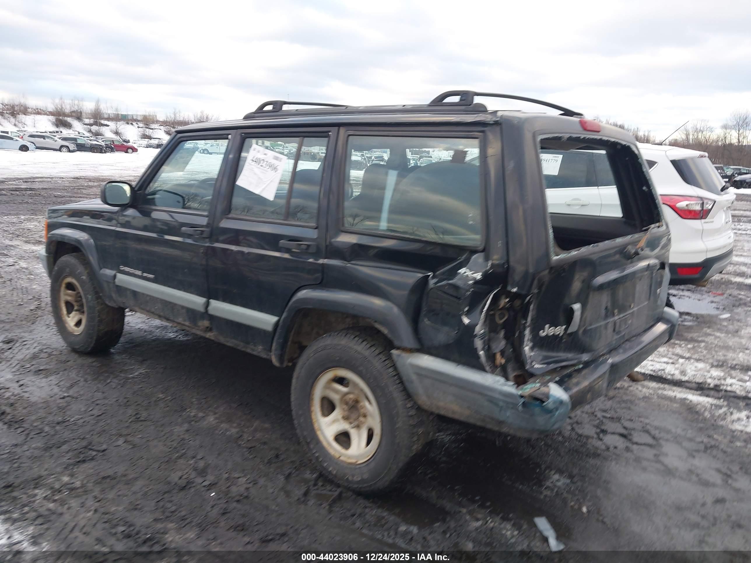 JEEP CHEROKEE image 3