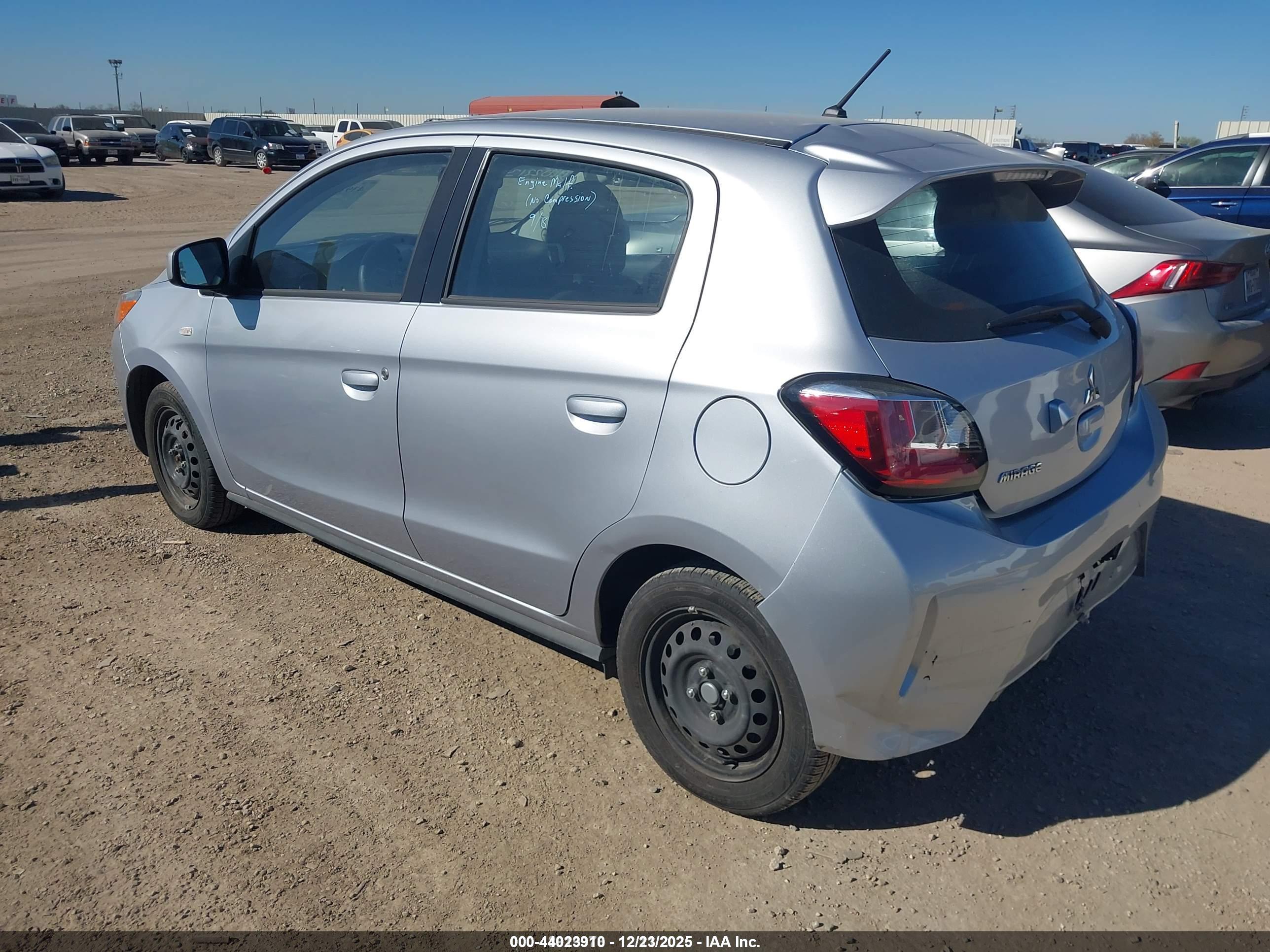 MITSUBISHI MIRAGE image 3