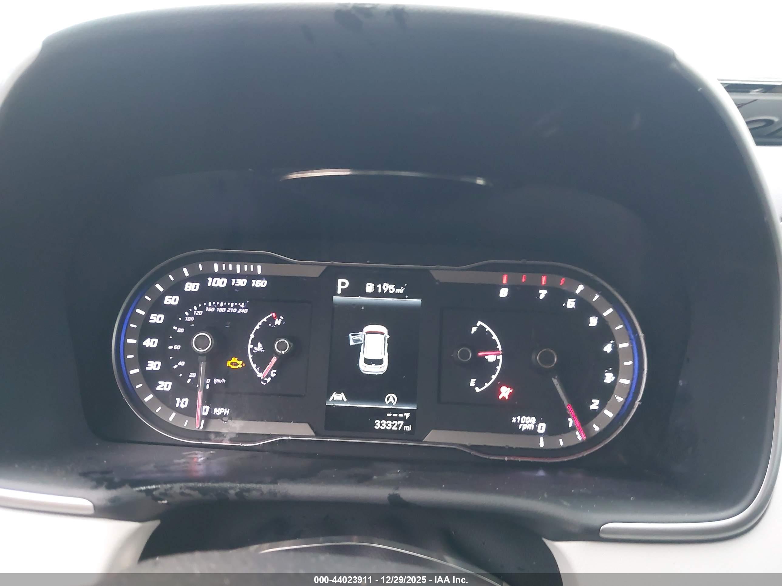 HYUNDAI TUCSON image 7