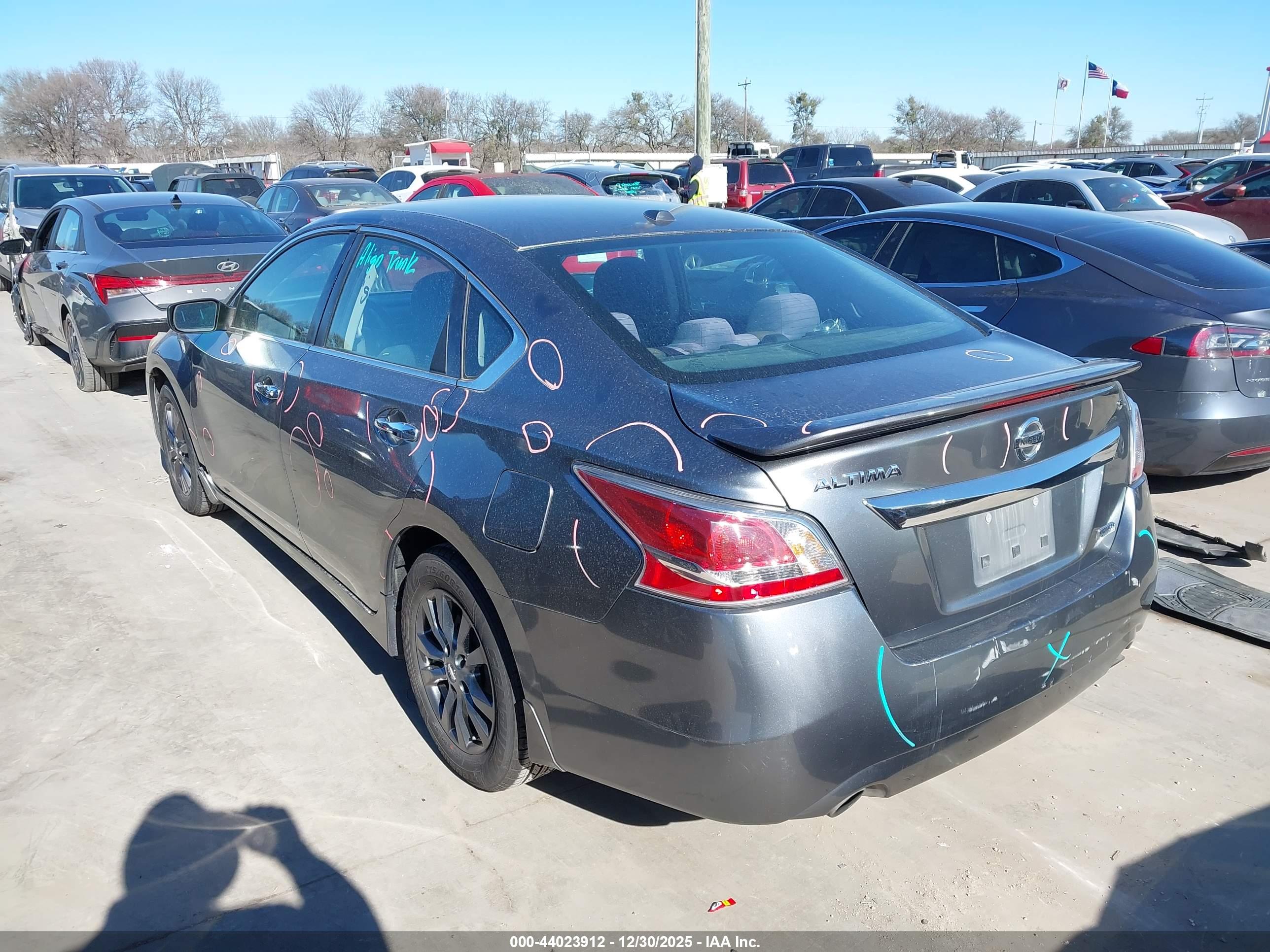 NISSAN ALTIMA image 3