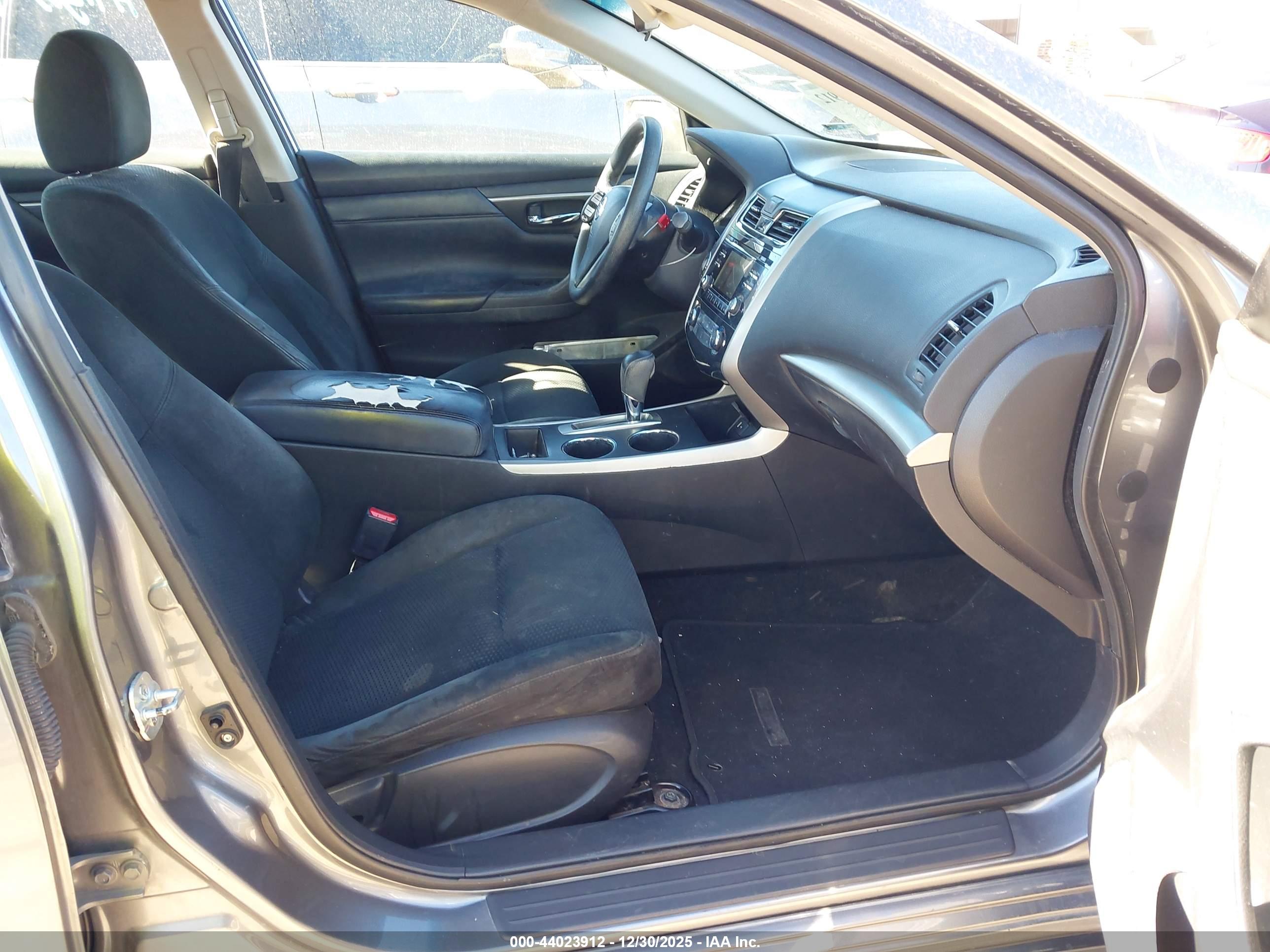 NISSAN ALTIMA image 5