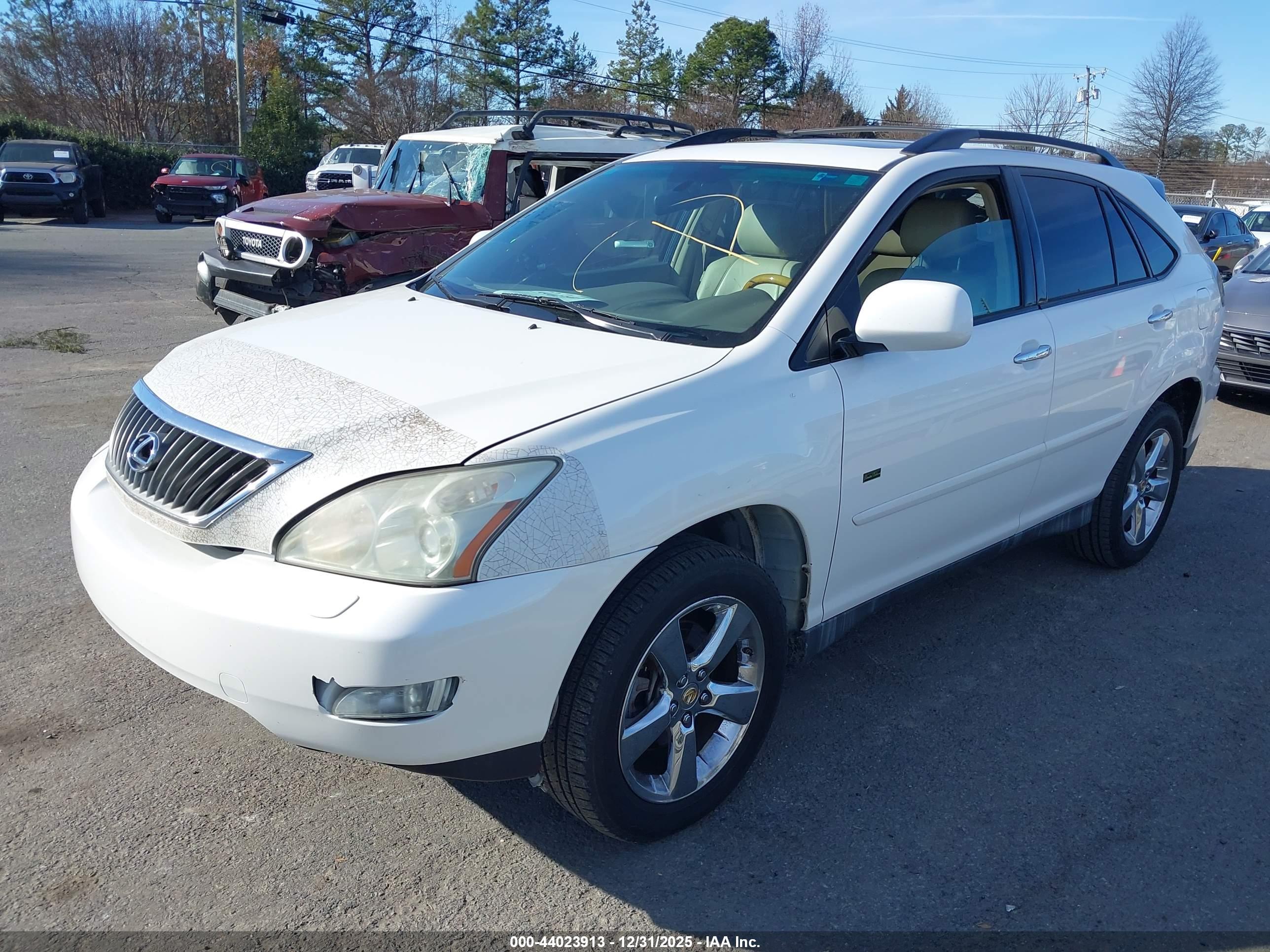 LEXUS RX image 2