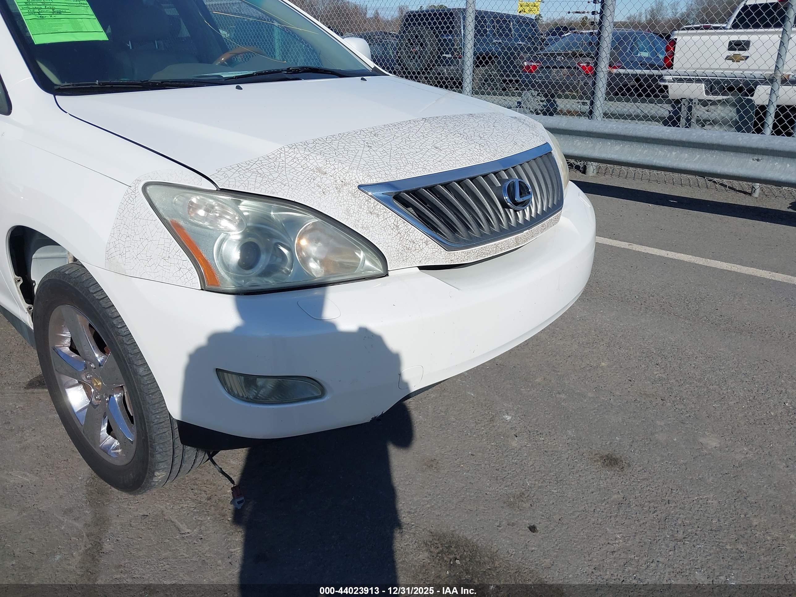 LEXUS RX image 6